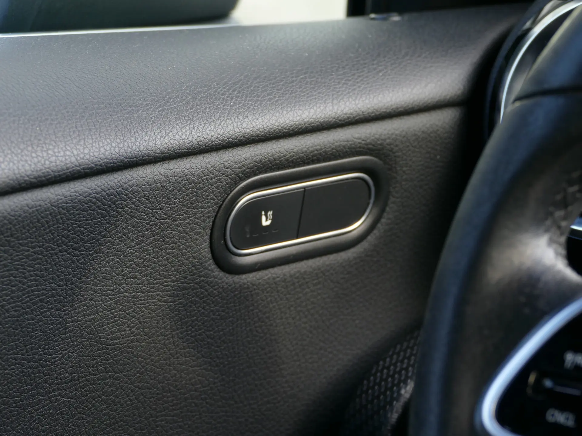 Mercedes-Benz A 250 e Style Plus 33