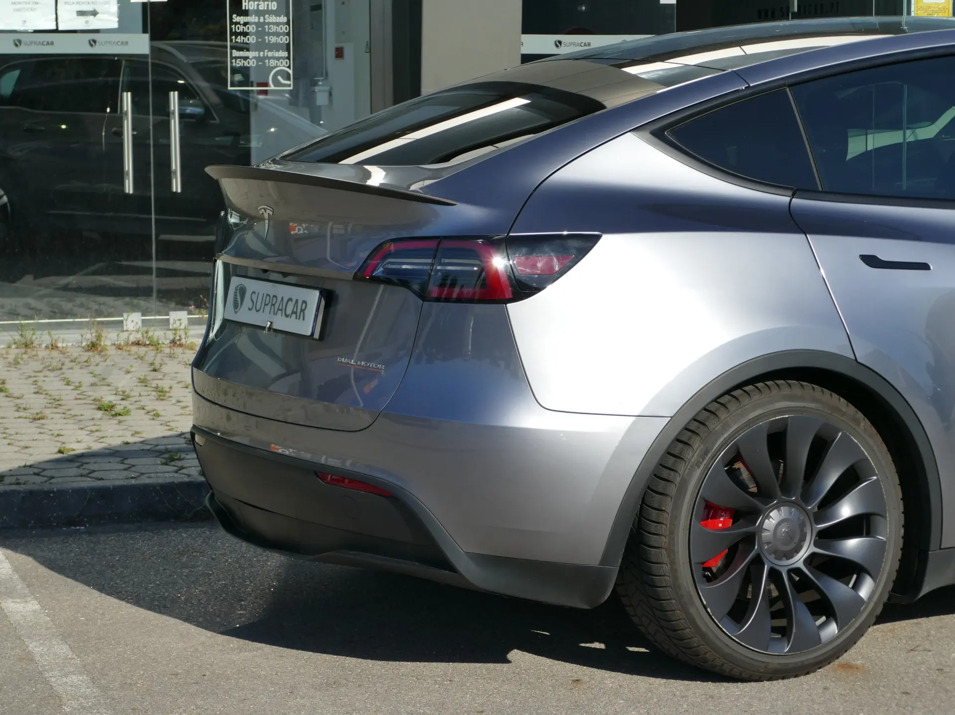 Tesla Model Y Performance Tração Integral 6