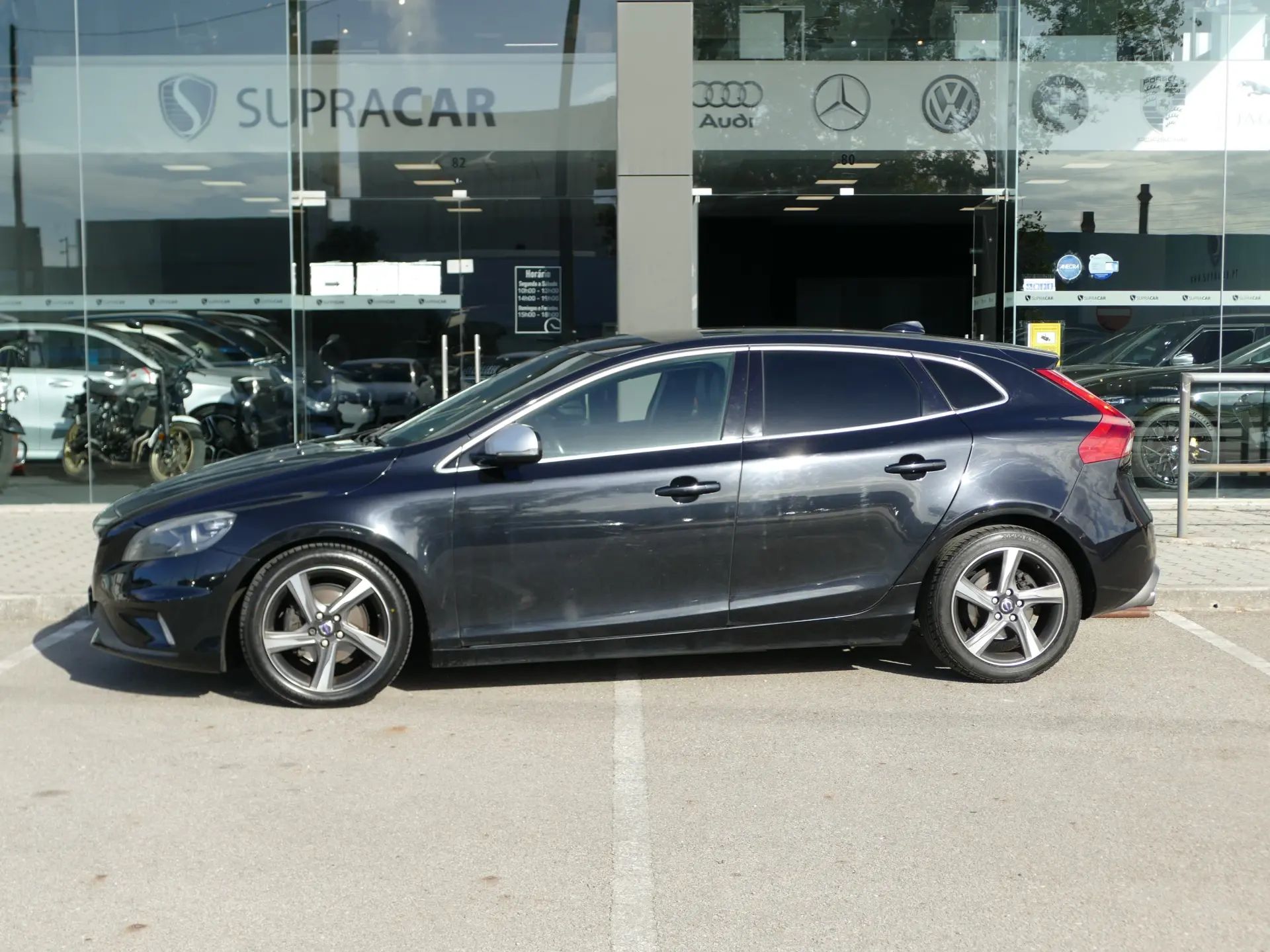 Volvo V40 1.6 D2 R-Design 35
