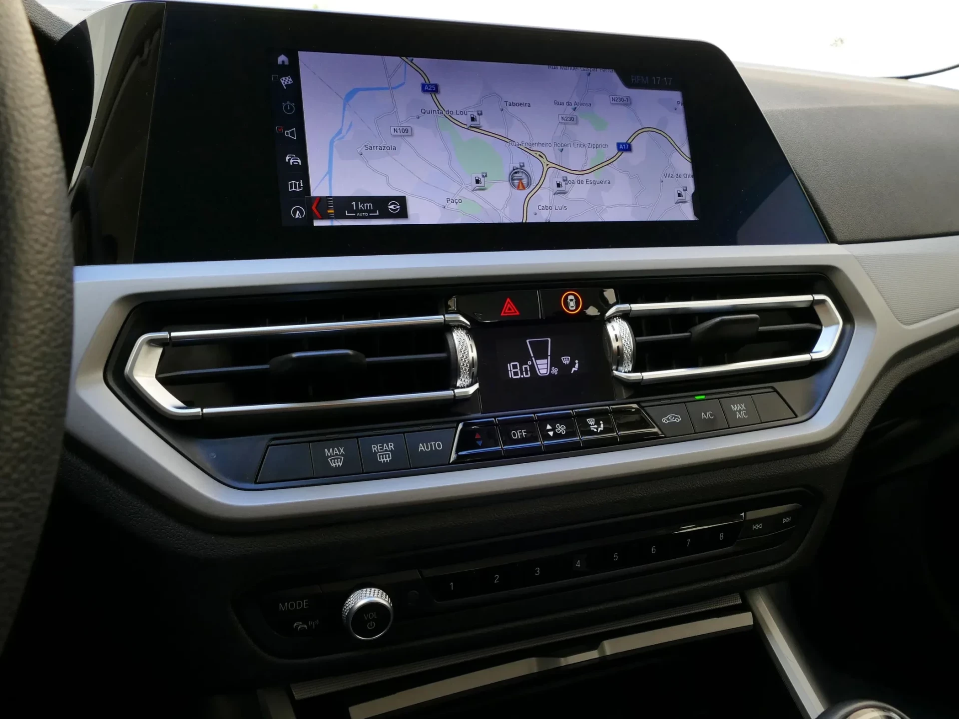 BMW 318 d Touring Corporate Edition 13