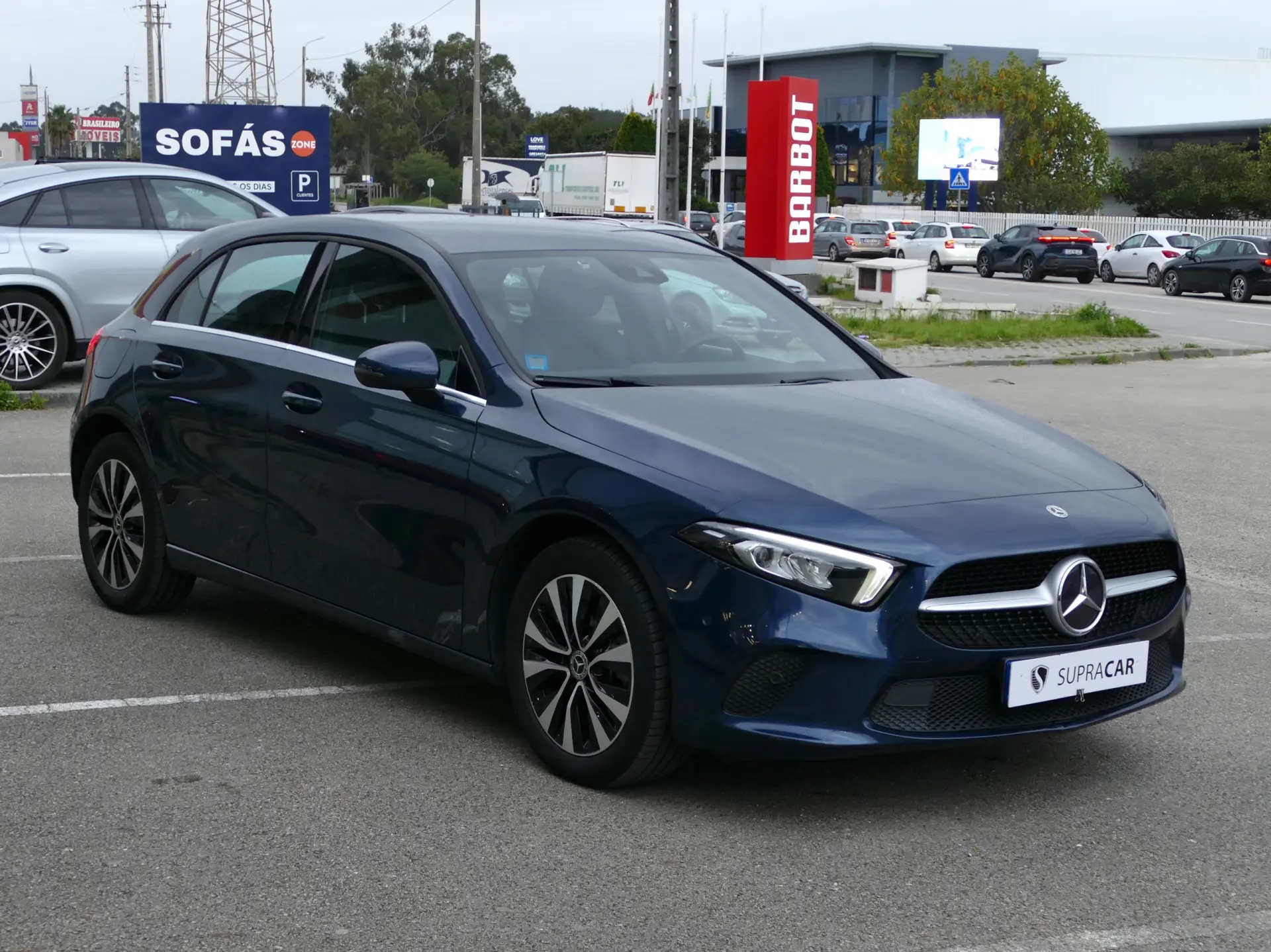 Mercedes-Benz A 250 e Style Plus 3