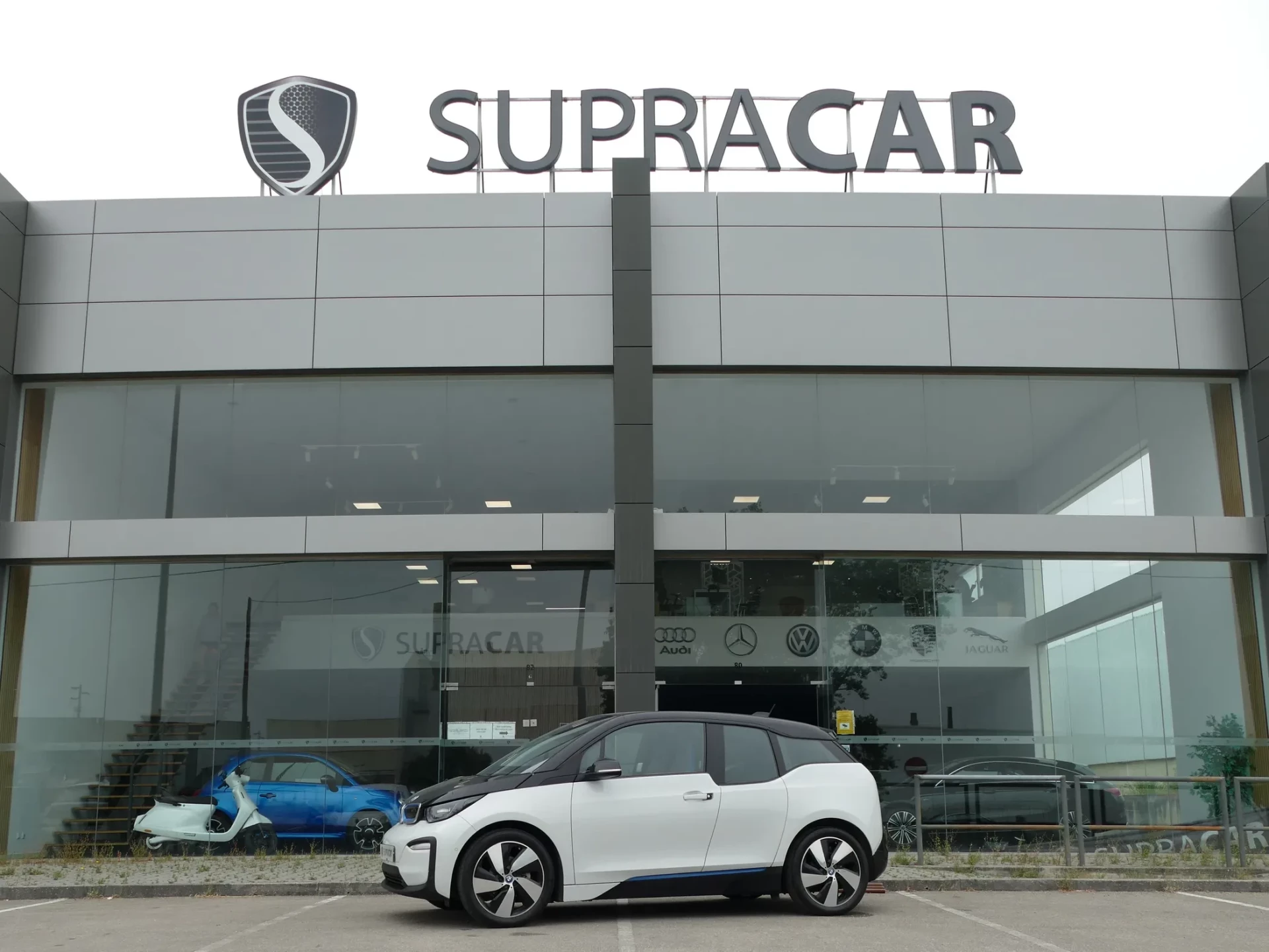 BMW i3 120Ah 32