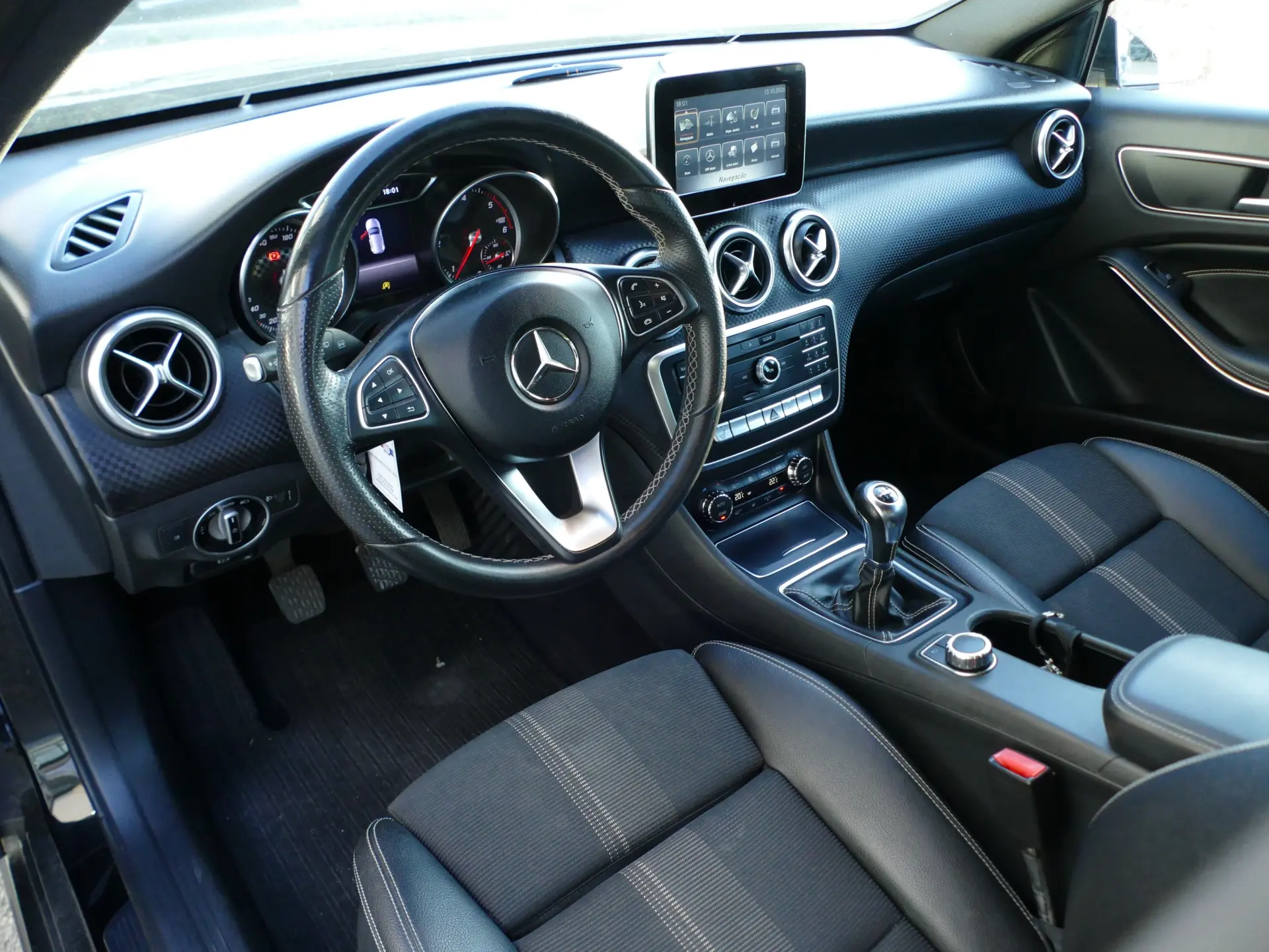 Mercedes-Benz A 180 CDi BE Edition Urban 23