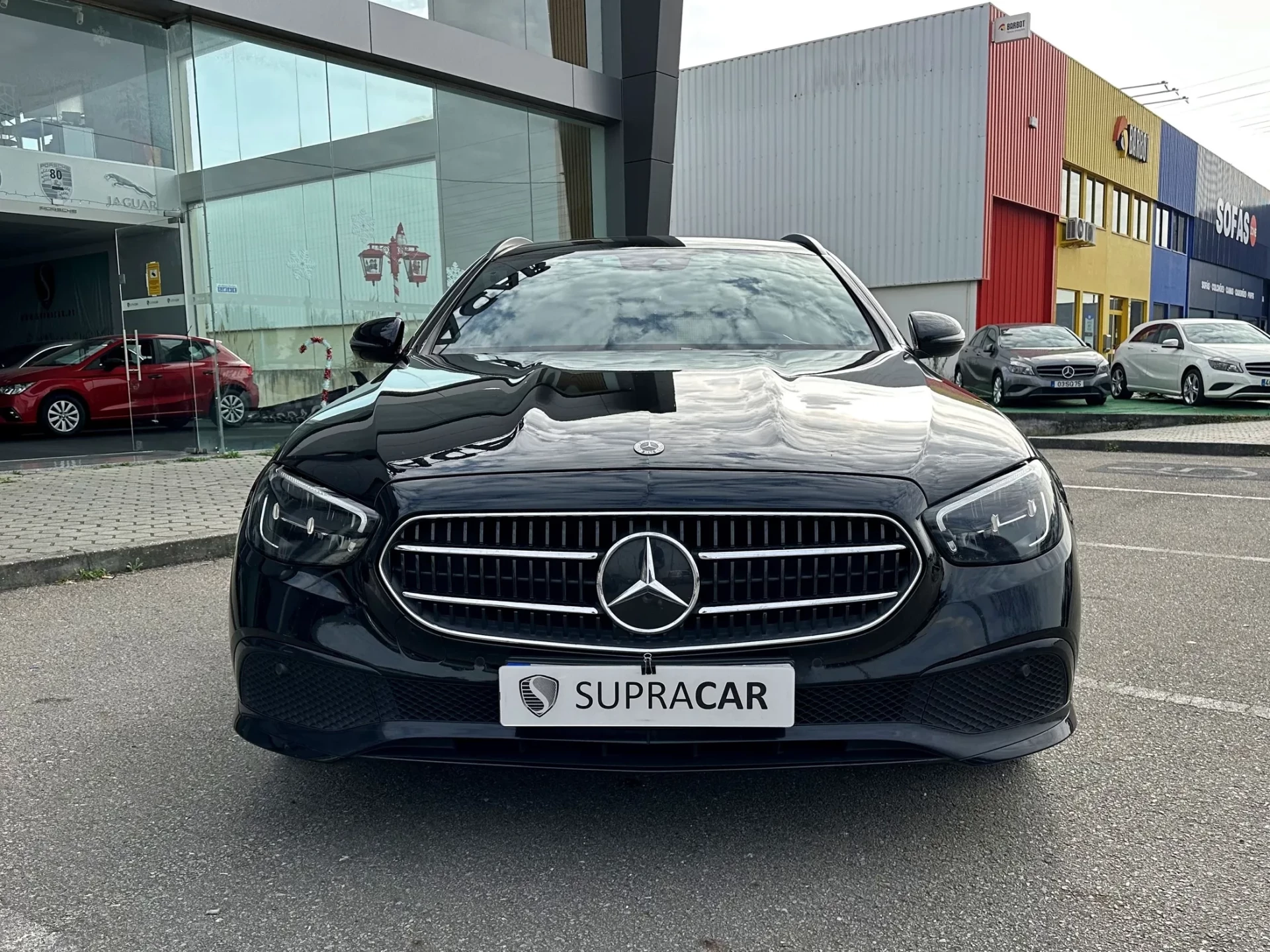 Mercedes-Benz E 220 d Avantgarde 3