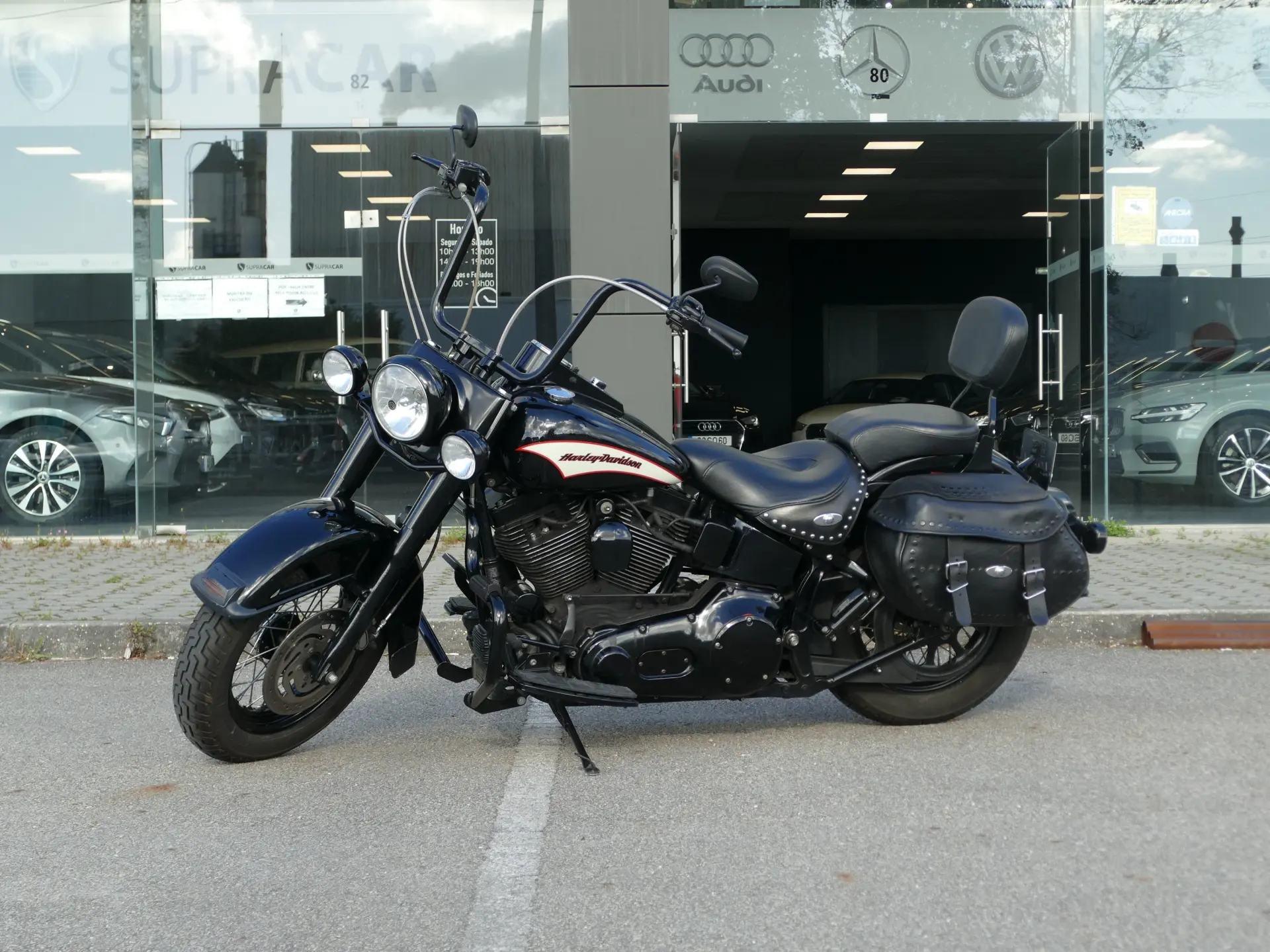 Harley-Davidson FLST Soft Tail c/ injeção c/ radiador óleo 26