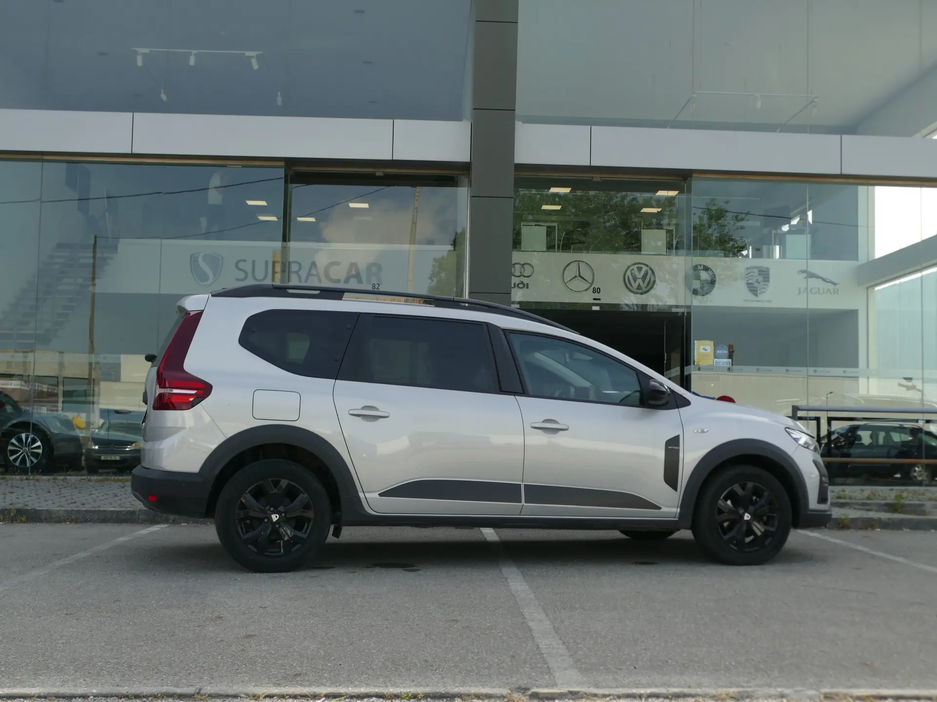 Dacia Jogger 1.0 ECO-G Expression 7L Bi-Fuel 38