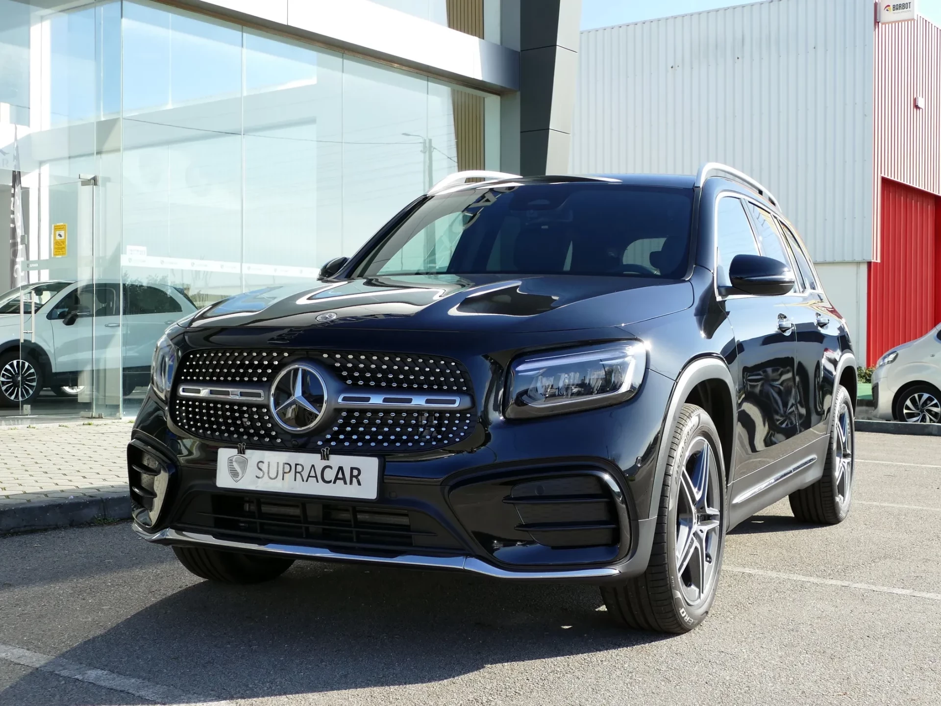 Mercedes-Benz GLB 180 d AMG Line 3