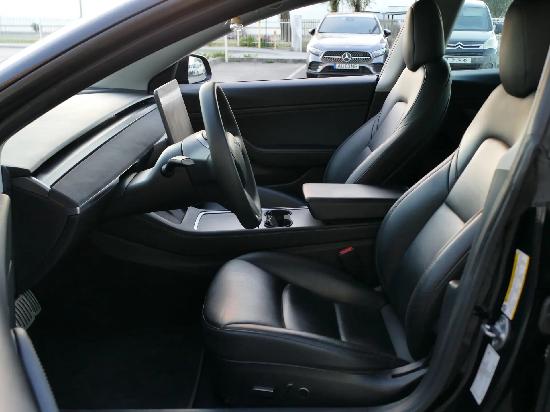 Tesla Model 3 Performance Dual Motor AWD 25