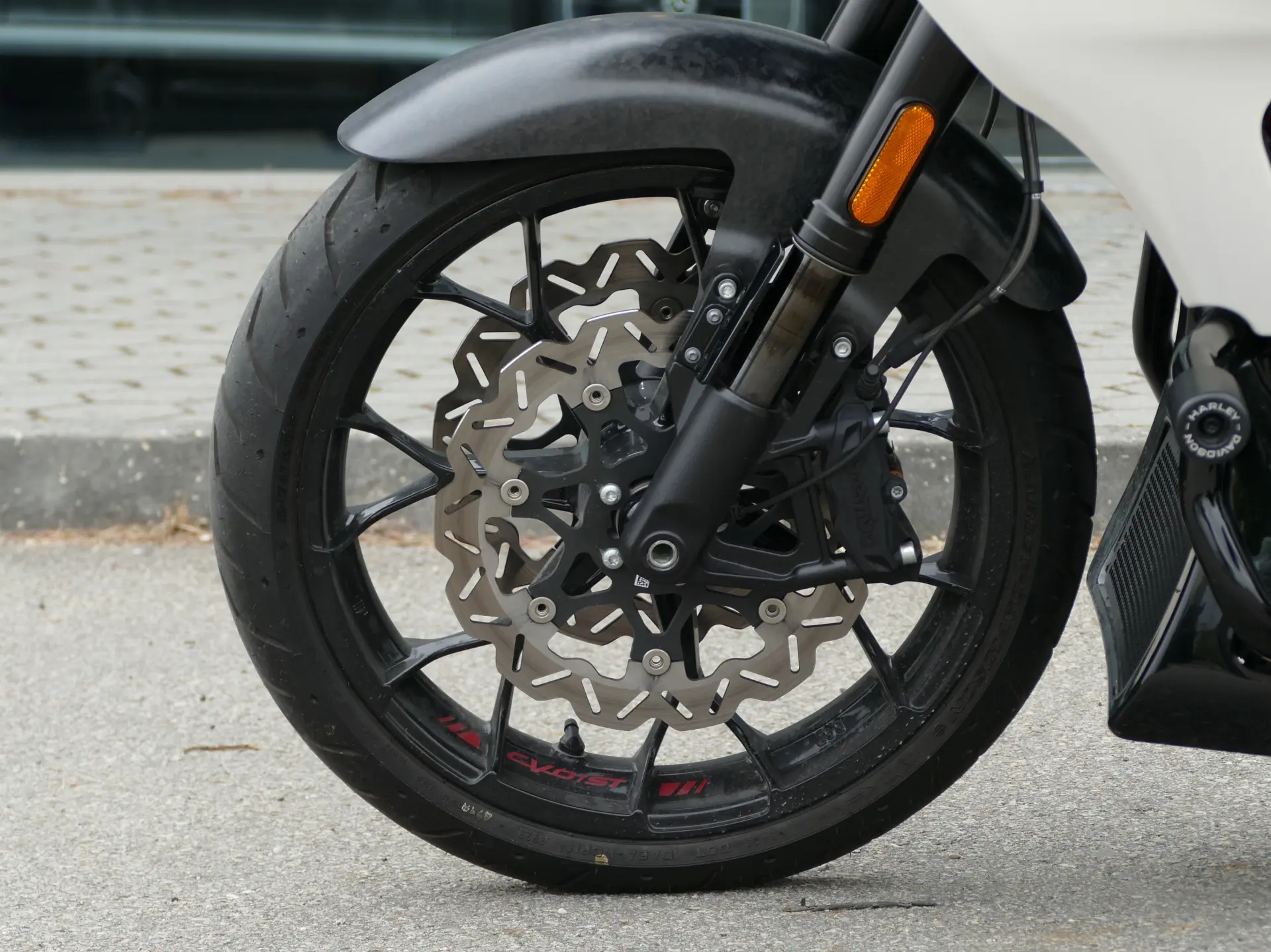 Harley-Davidson FL CVO ROAD GLIDE ST 5