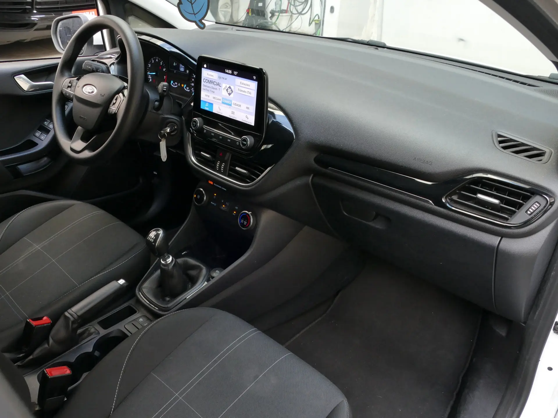 Ford Fiesta 1.0 EcoBoost Connected 25