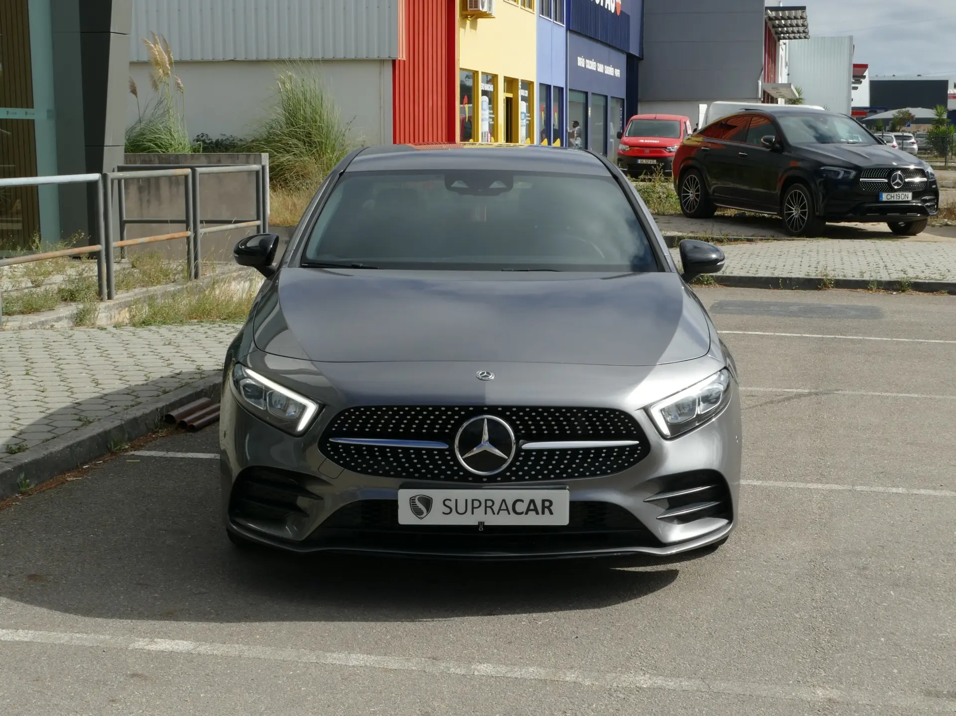 Mercedes-Benz A 180 Limousine d AMG Line Aut. 2