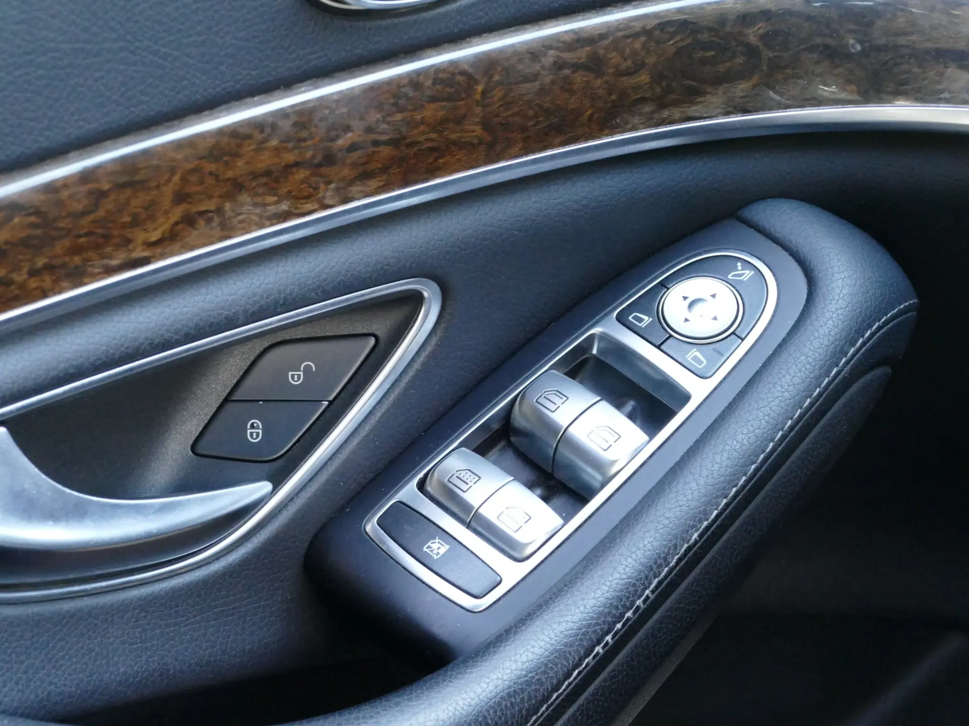 Mercedes-Benz S 350 BlueTEC 33