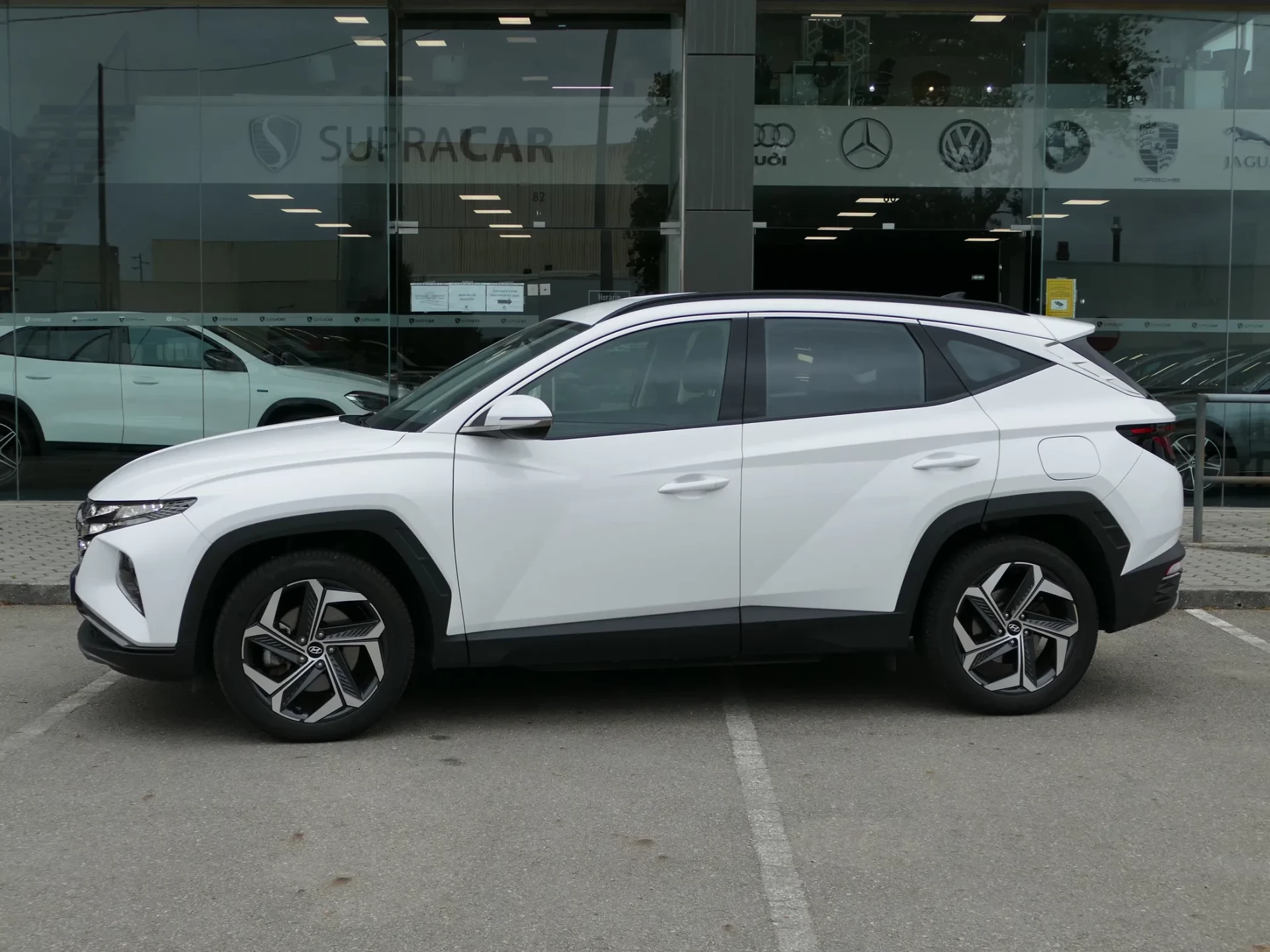 Hyundai Tucson 1.6 T-GDI PHEV Premium 14