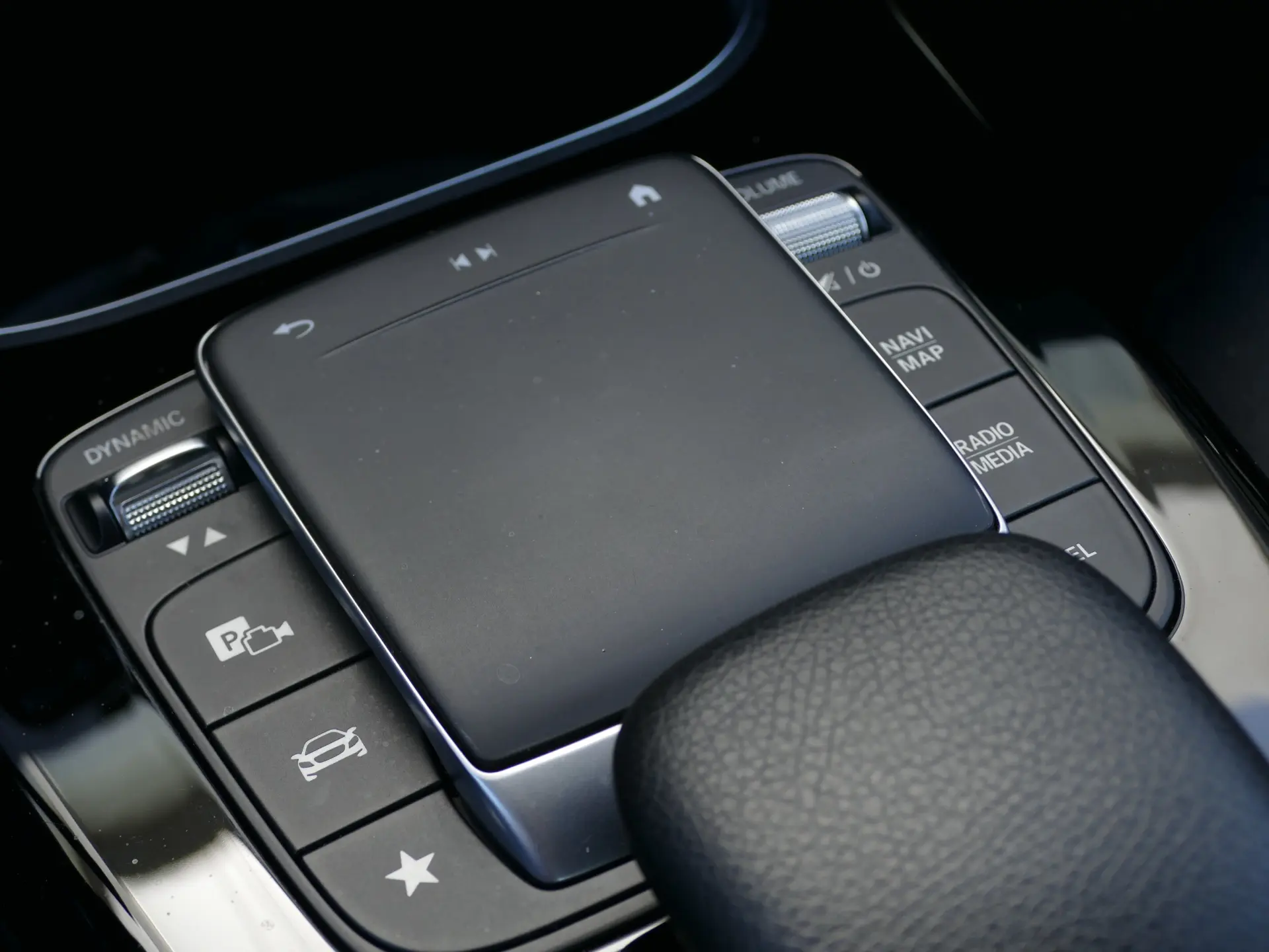 Mercedes-Benz A 250 Limousine e Style Plus 23