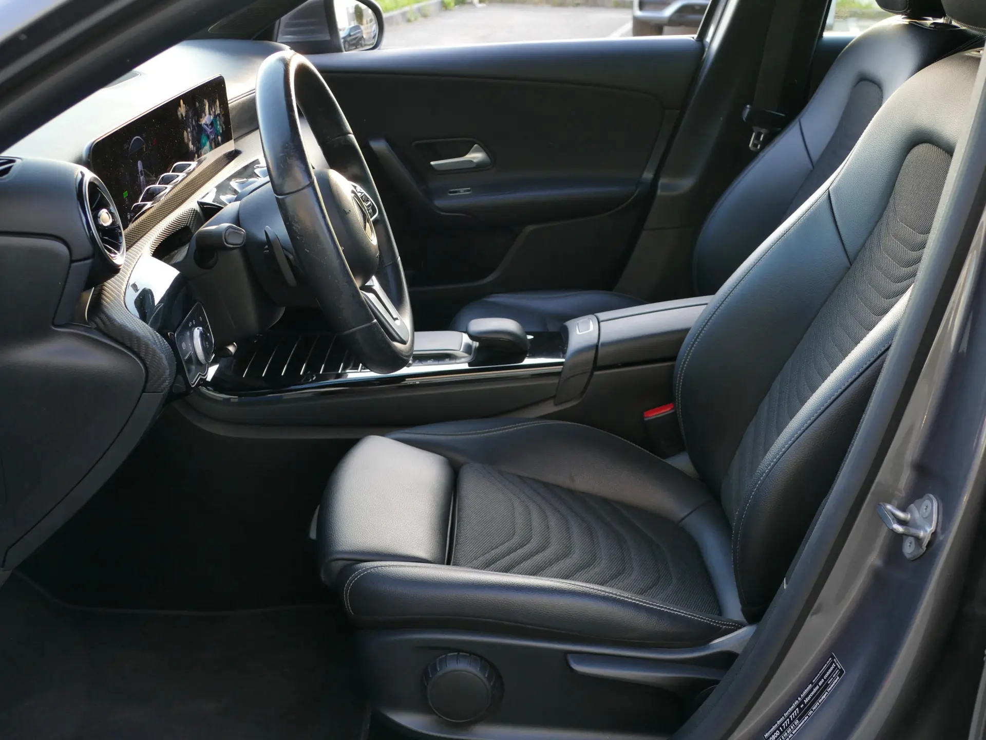 Mercedes-Benz A 250 e Style Plus 27