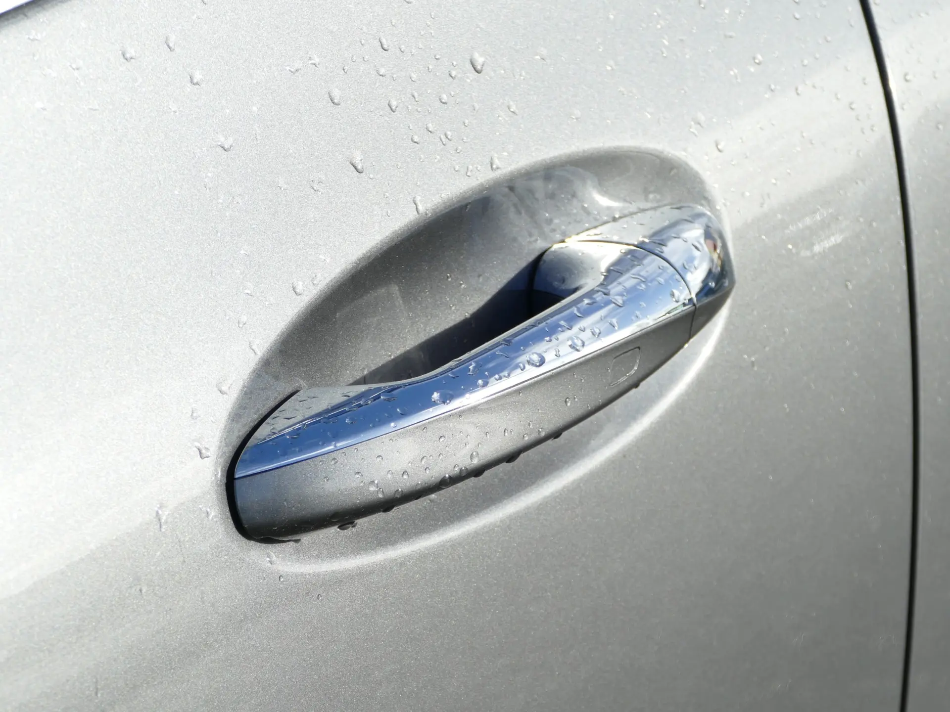 Mercedes-Benz GLA 250 e AMG Line 6