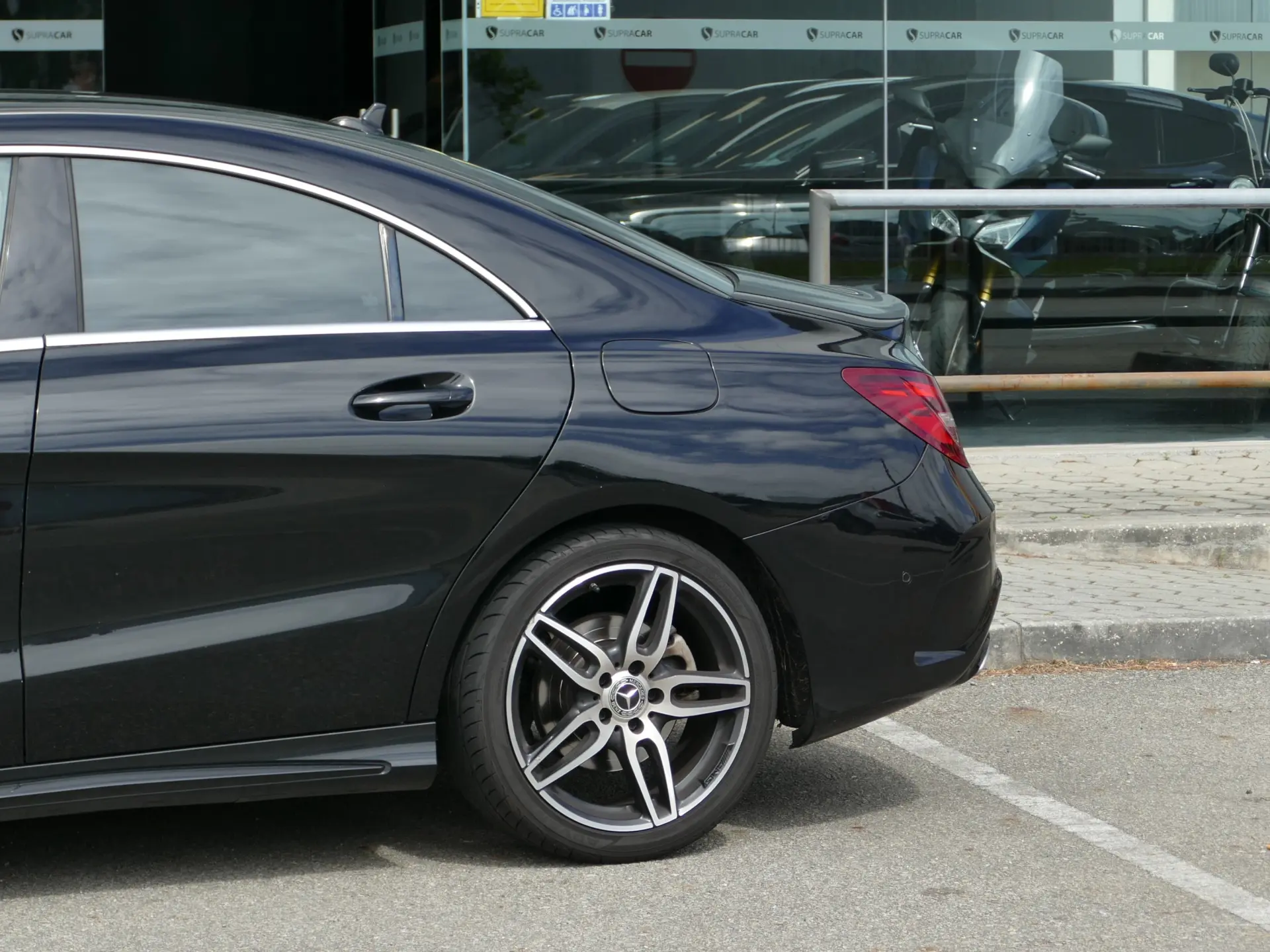 Mercedes-Benz CLA 200 d AMG Line Aut. 15