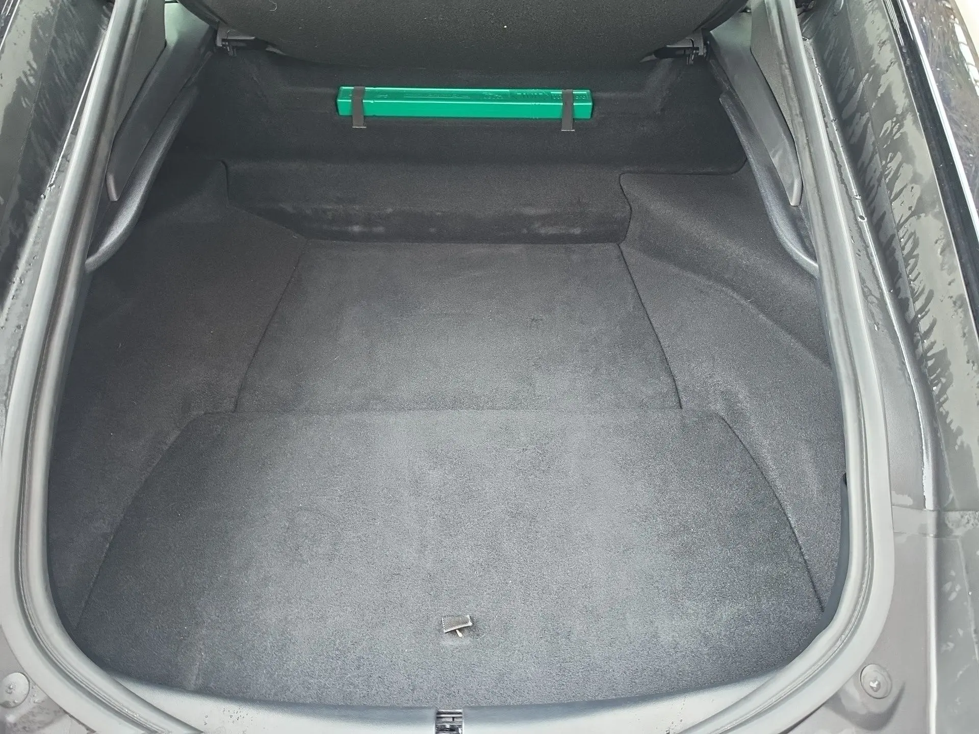 Jaguar F-Type 2.0 i4 R-Dynamic 9