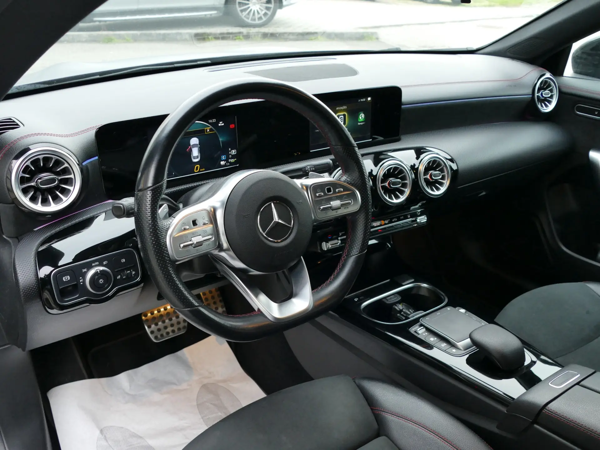 Mercedes-Benz CLA 250 e AMG Line 22