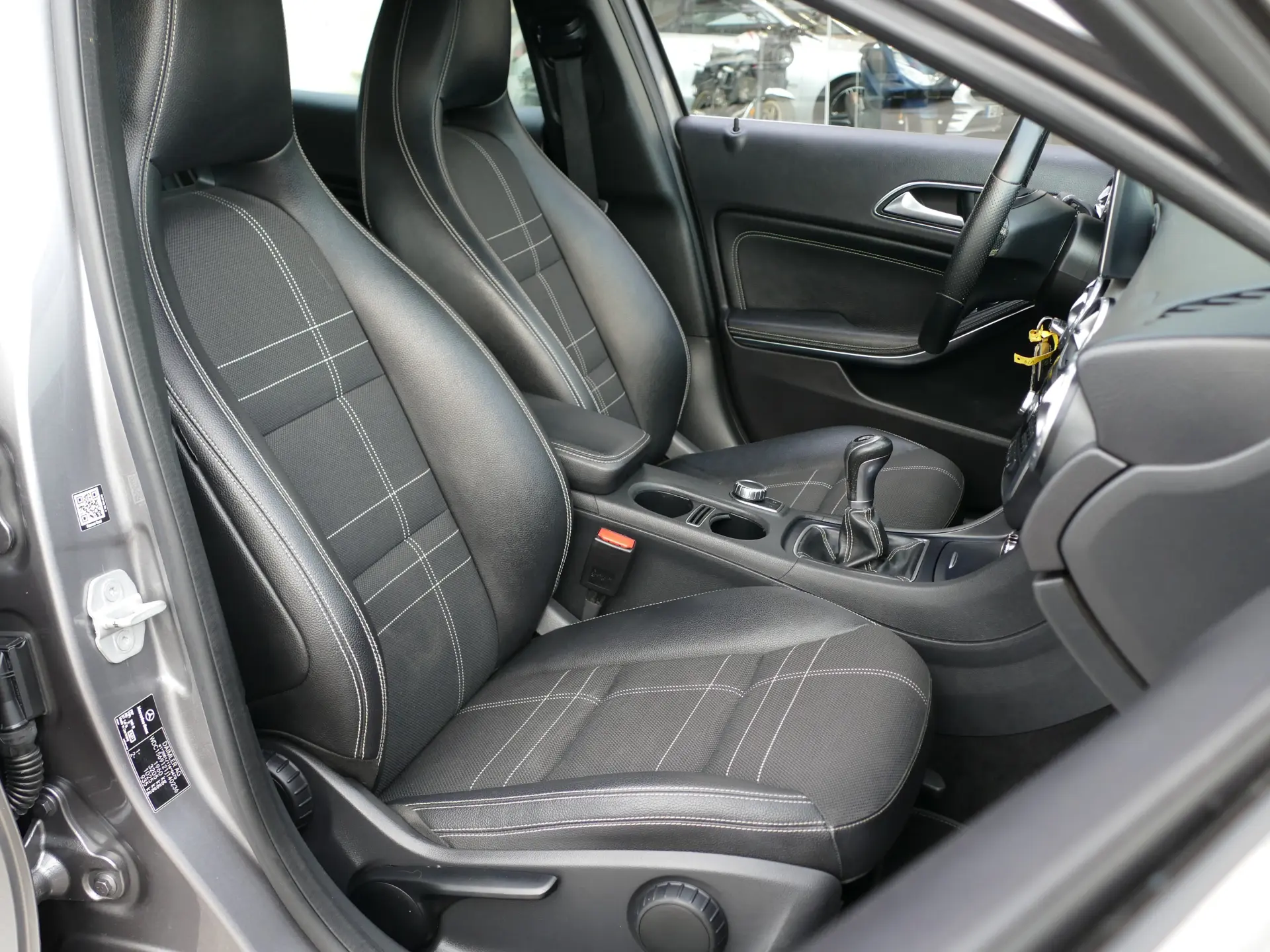 Mercedes-Benz GLA 180 CDi Urban 25