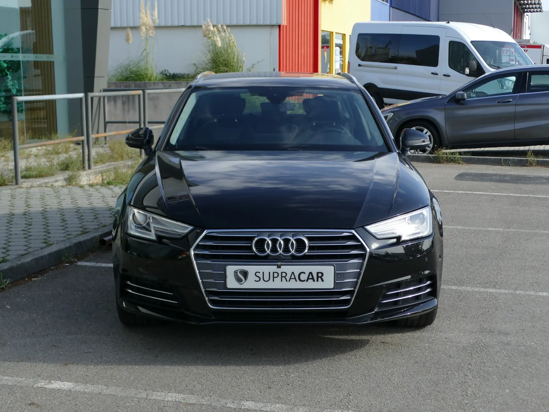 Audi A4 Avant 2.0 TDI Advance 2