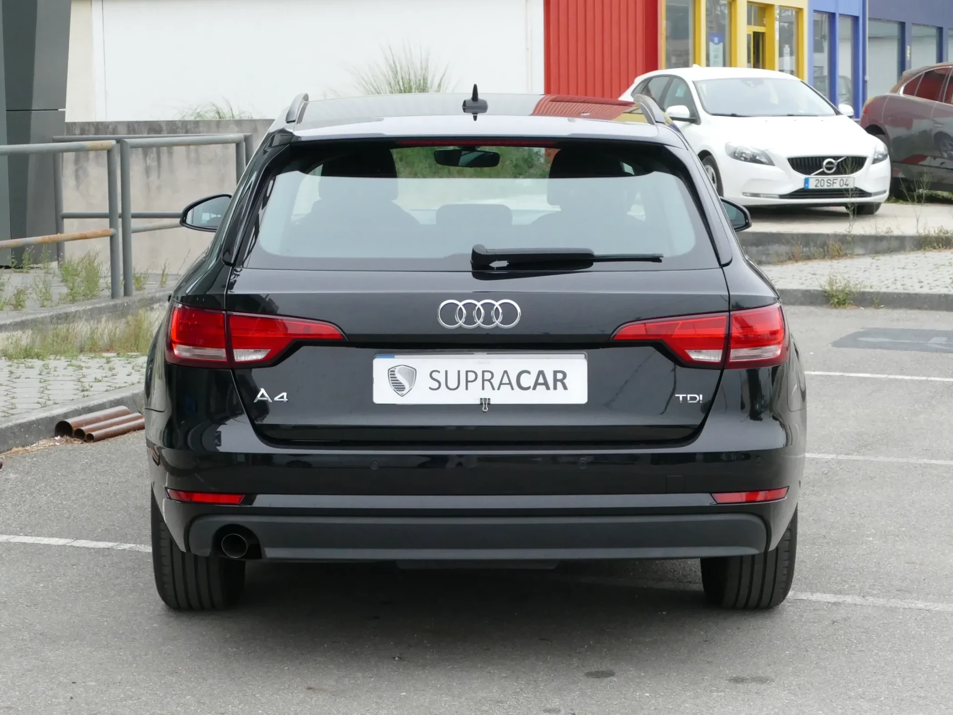 Audi A4 Avant 2.0 TDI Advance 4