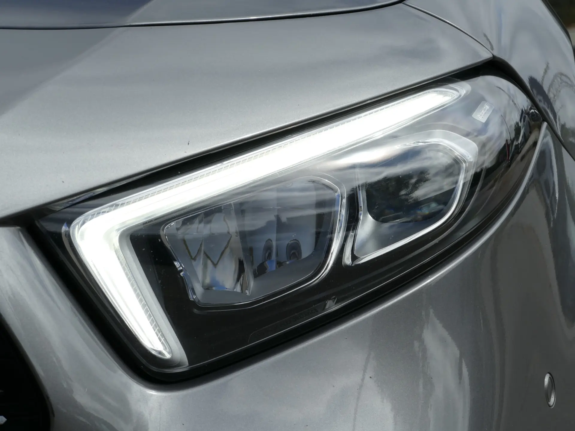 Mercedes-Benz A 180 Limousine d AMG Line Aut. 10