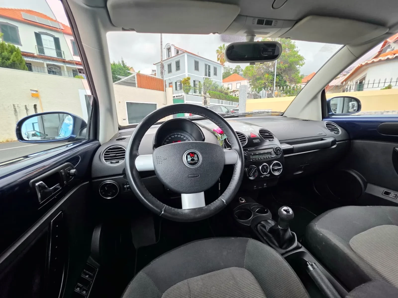 Volkswagen New Beetle Cabriolet 1.4 Top 6
