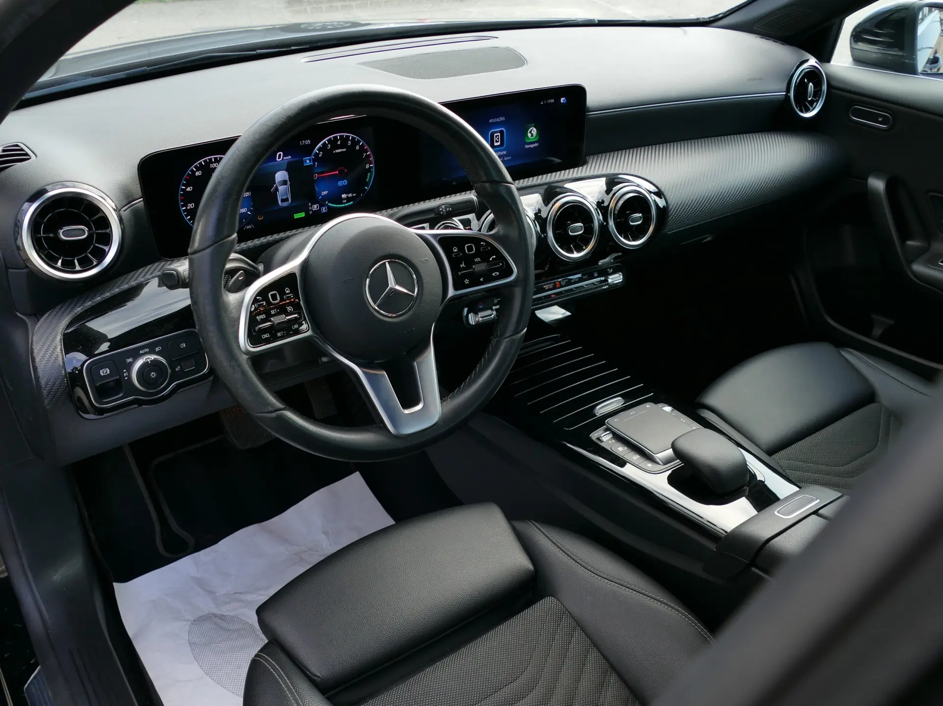 Mercedes-Benz A 250 e Style Plus 24