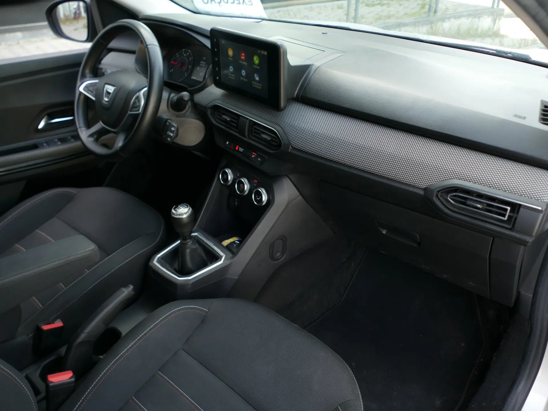 Dacia Jogger 1.0 ECO-G Expression 7L Bi-Fuel 27