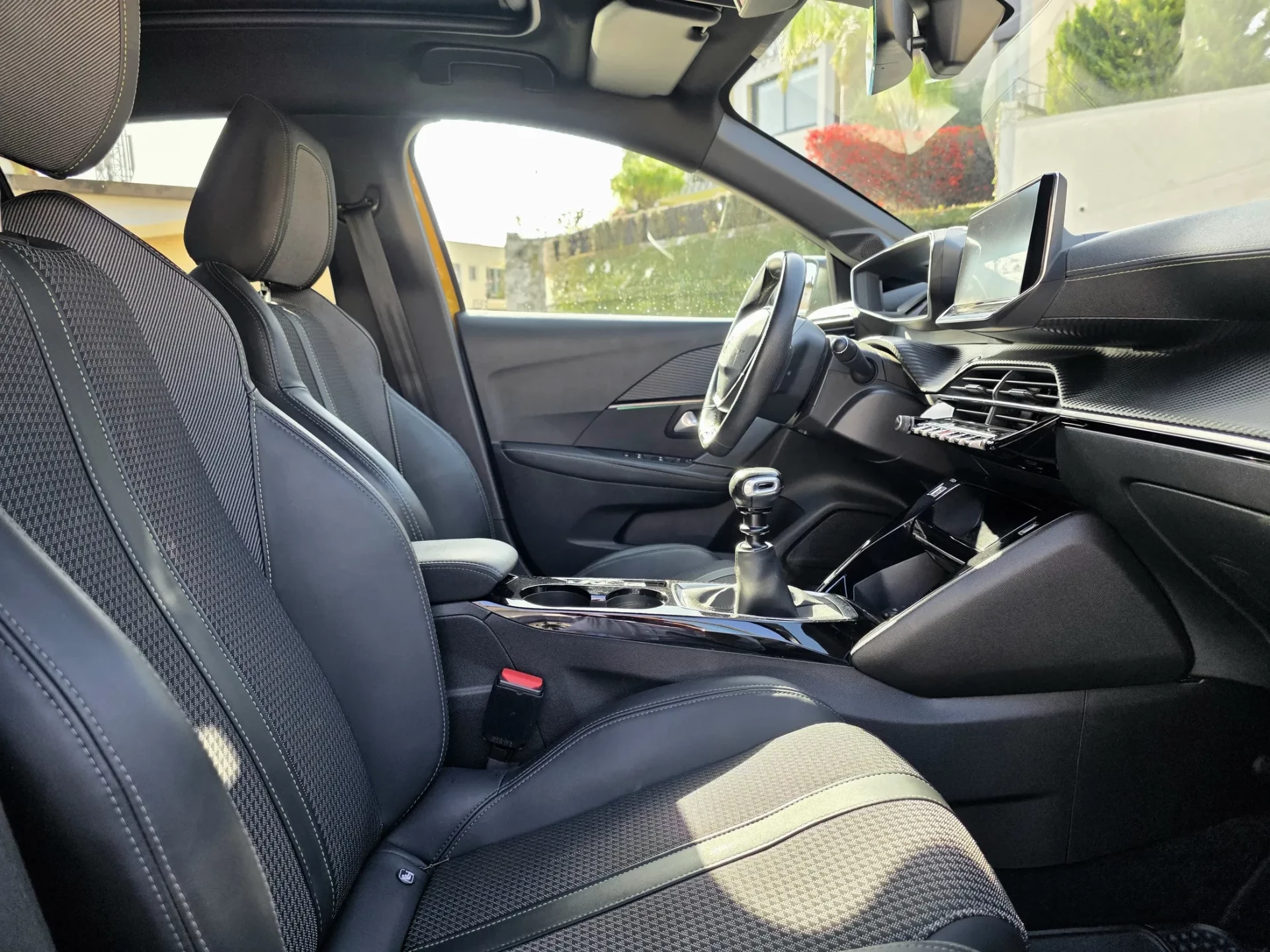 Peugeot 208 1.2 PureTech GT Line 7