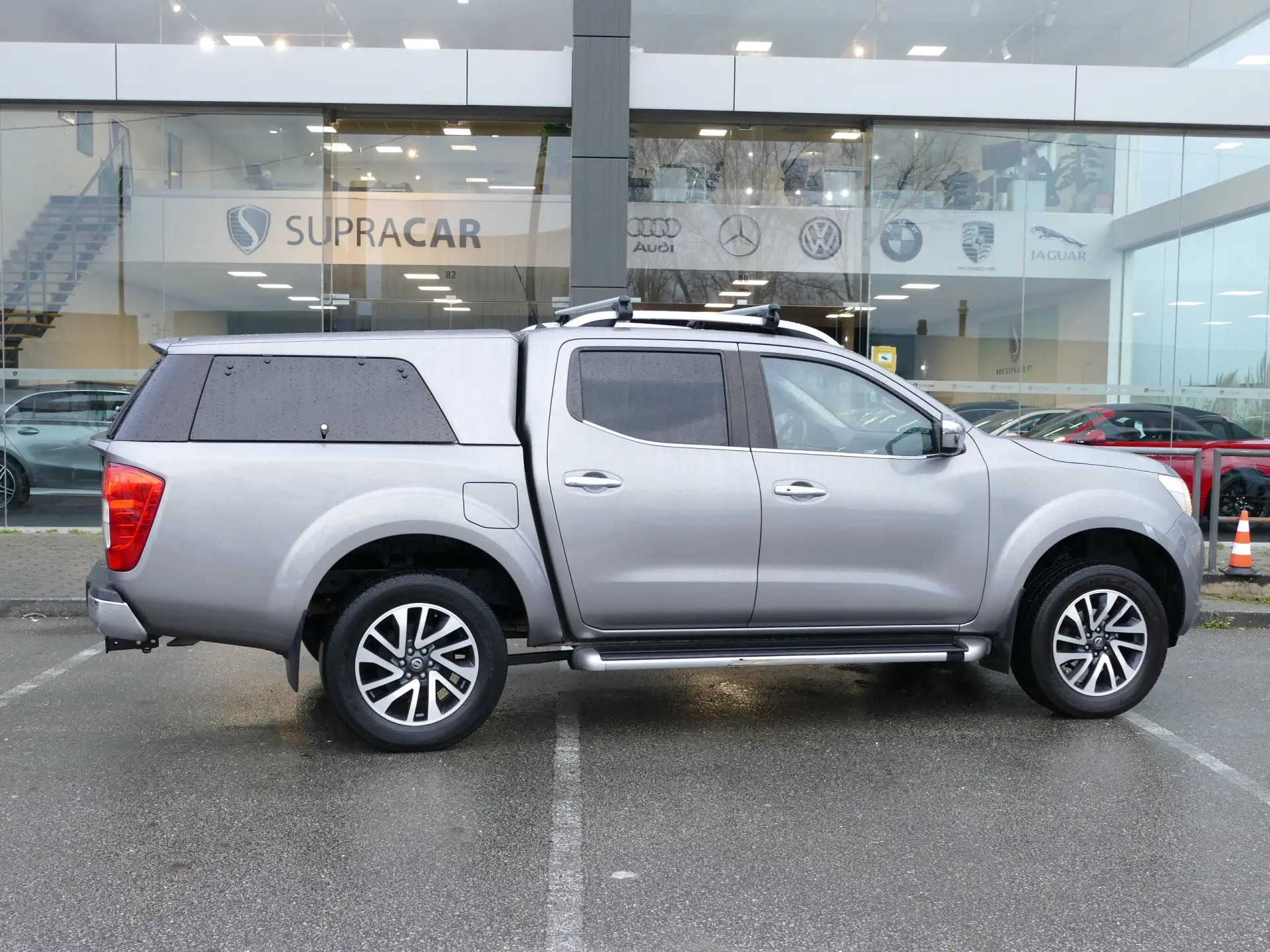 Nissan Navara 2.3 dCi CD 4WD N-Connecta Navi+Barras 17