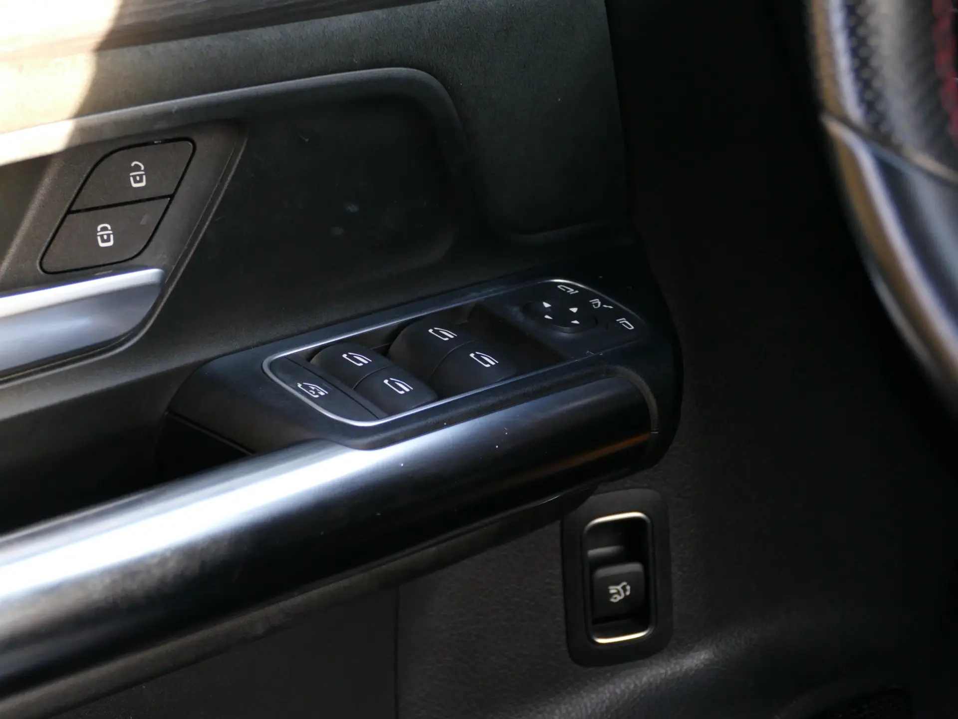 Mercedes-Benz EQA 250 AMG Line 37