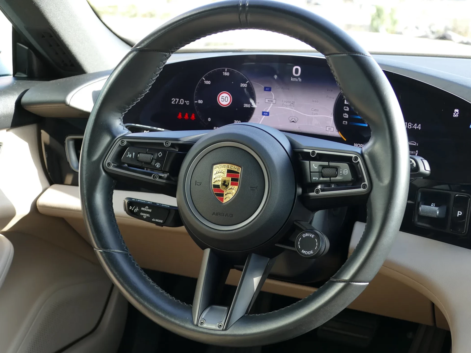 Porsche Taycan Sport Turismo 4S 43