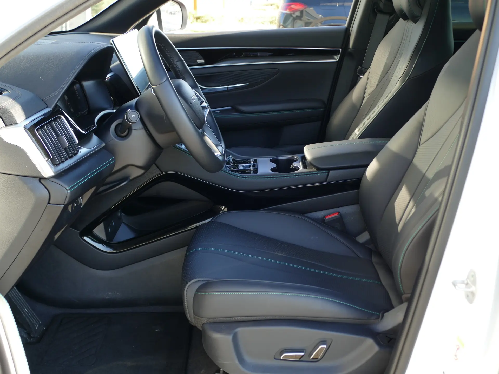 BYD Seal U 1.5 DM-i Boost 29