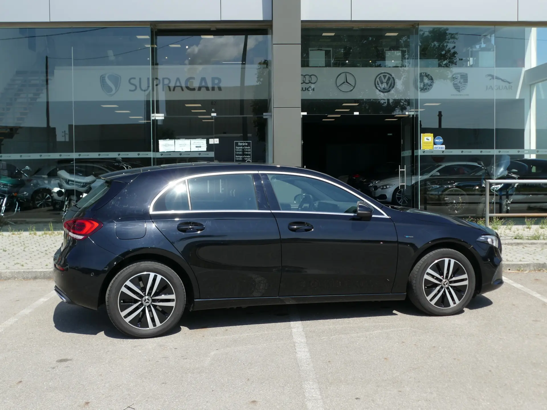 Mercedes-Benz A 250 e Progressive 39