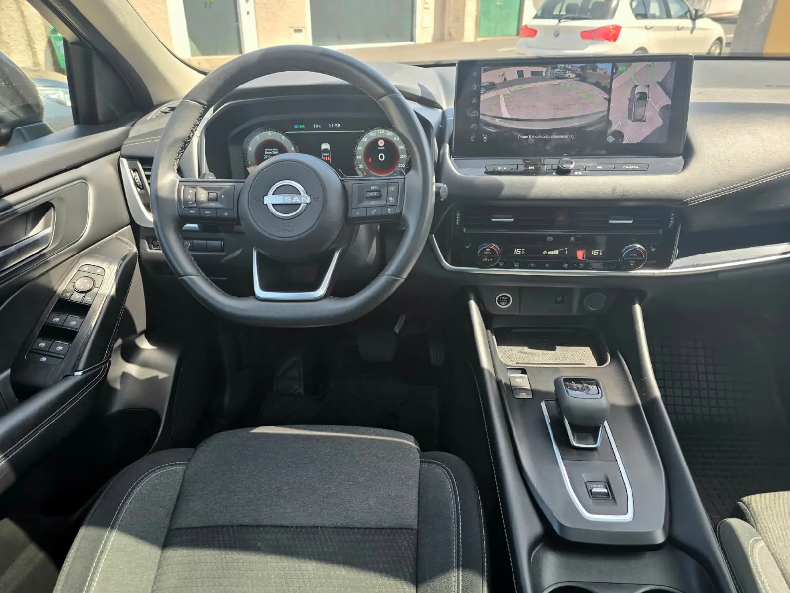 Nissan Qashqai 1.3 DIG-T Engage Xtronic 29