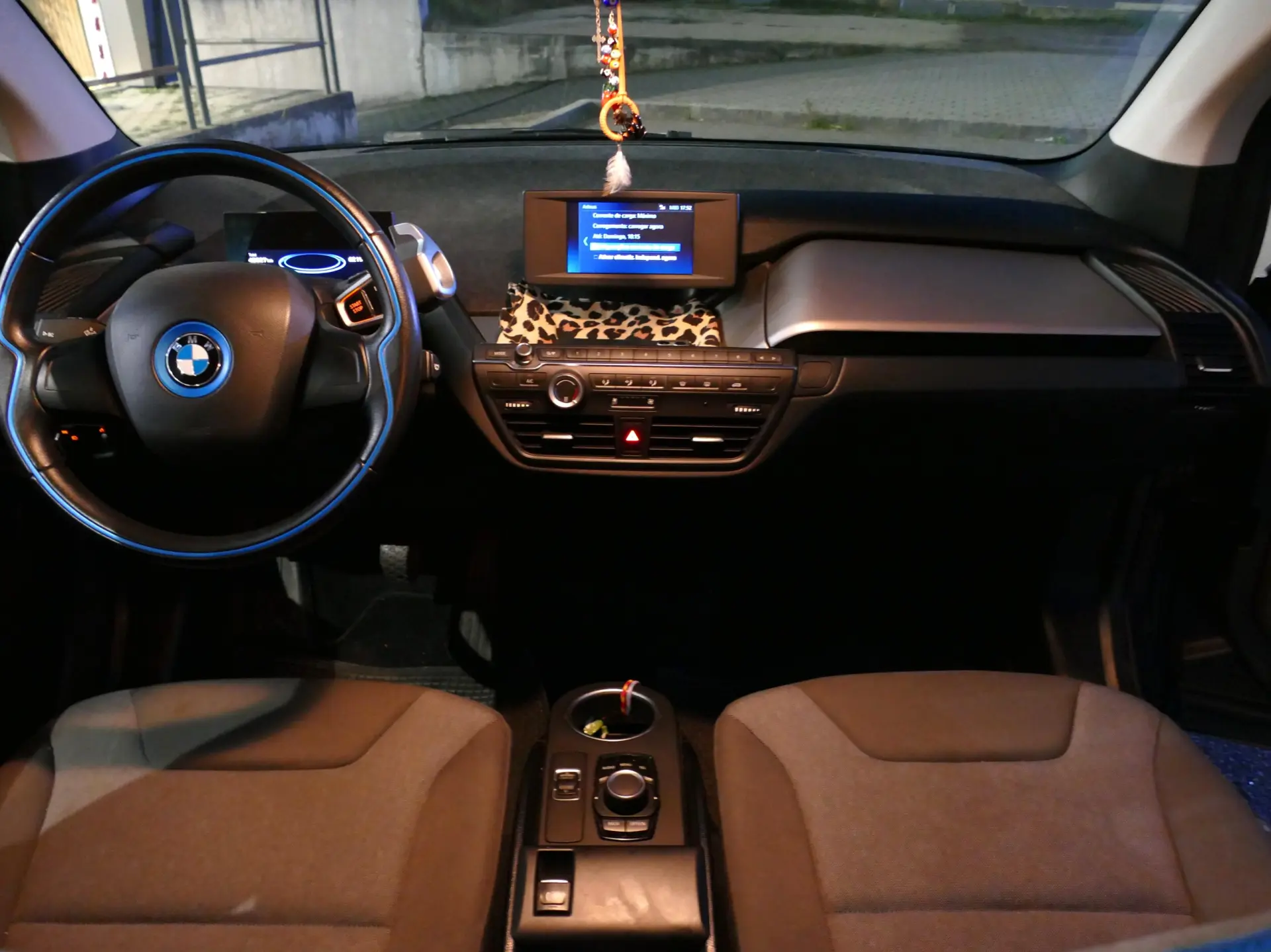 BMW i3 120Ah 29