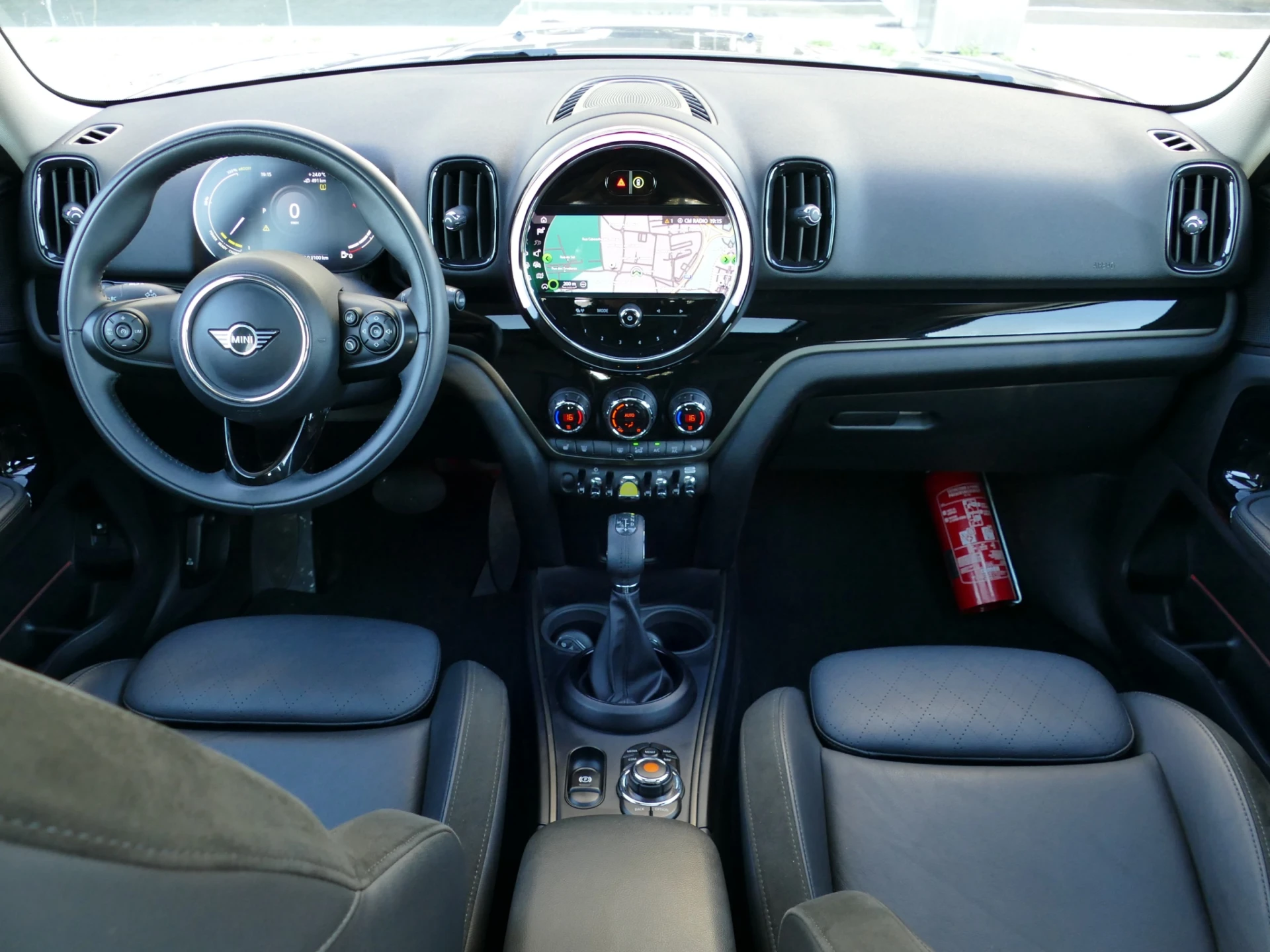 MINI Countryman Cooper SE ALL4 Auto 42