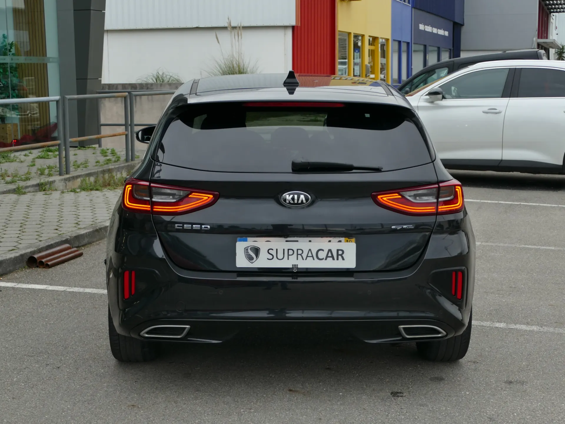 Kia Ceed 1.0 T-GDI GT Line 4