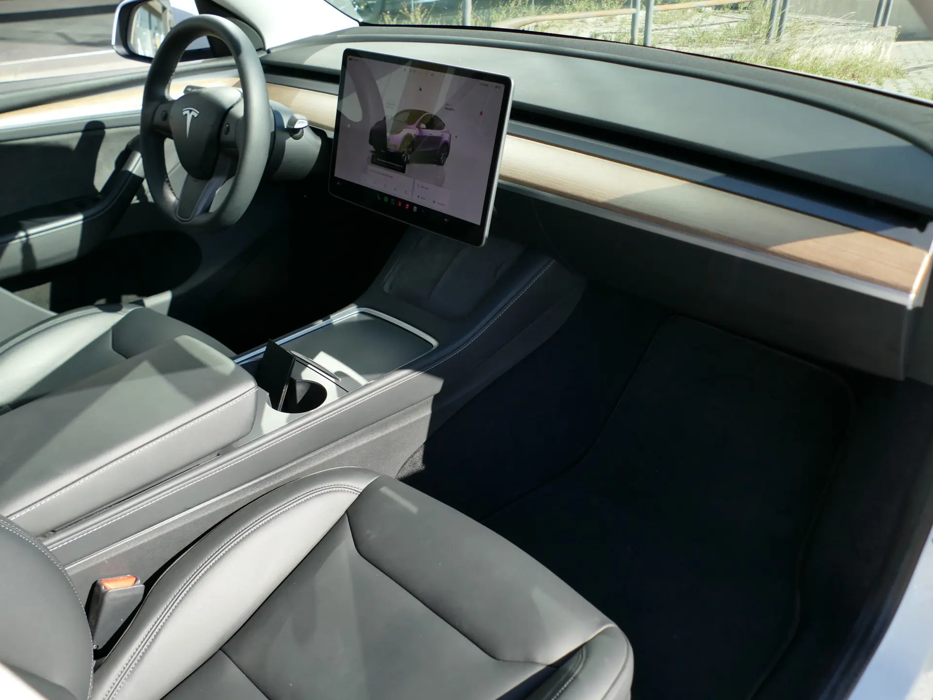 Tesla Model Y Tração Traseira 26