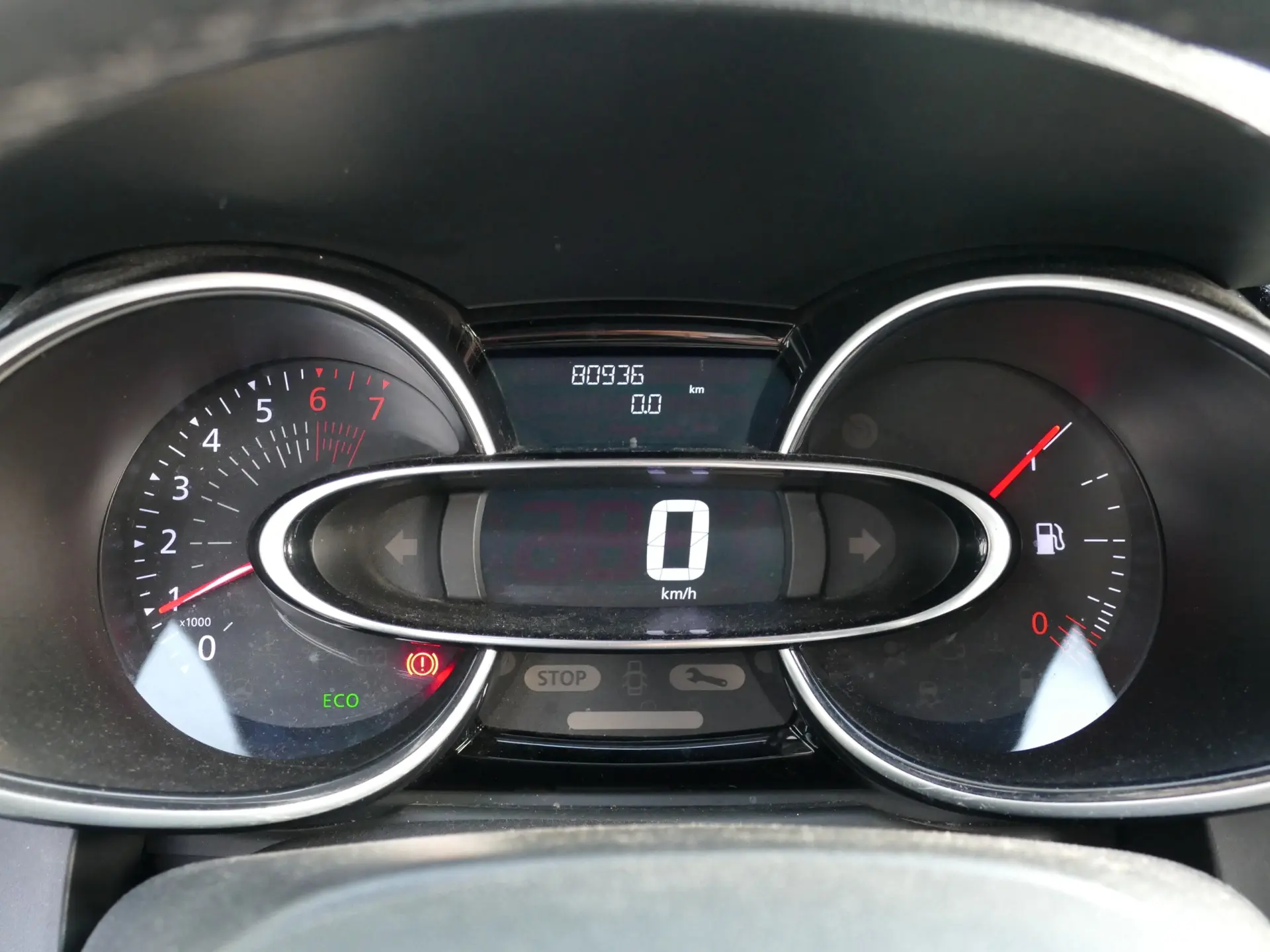 Renault Clio Sport Tourer 0.9 TCe Limited 17