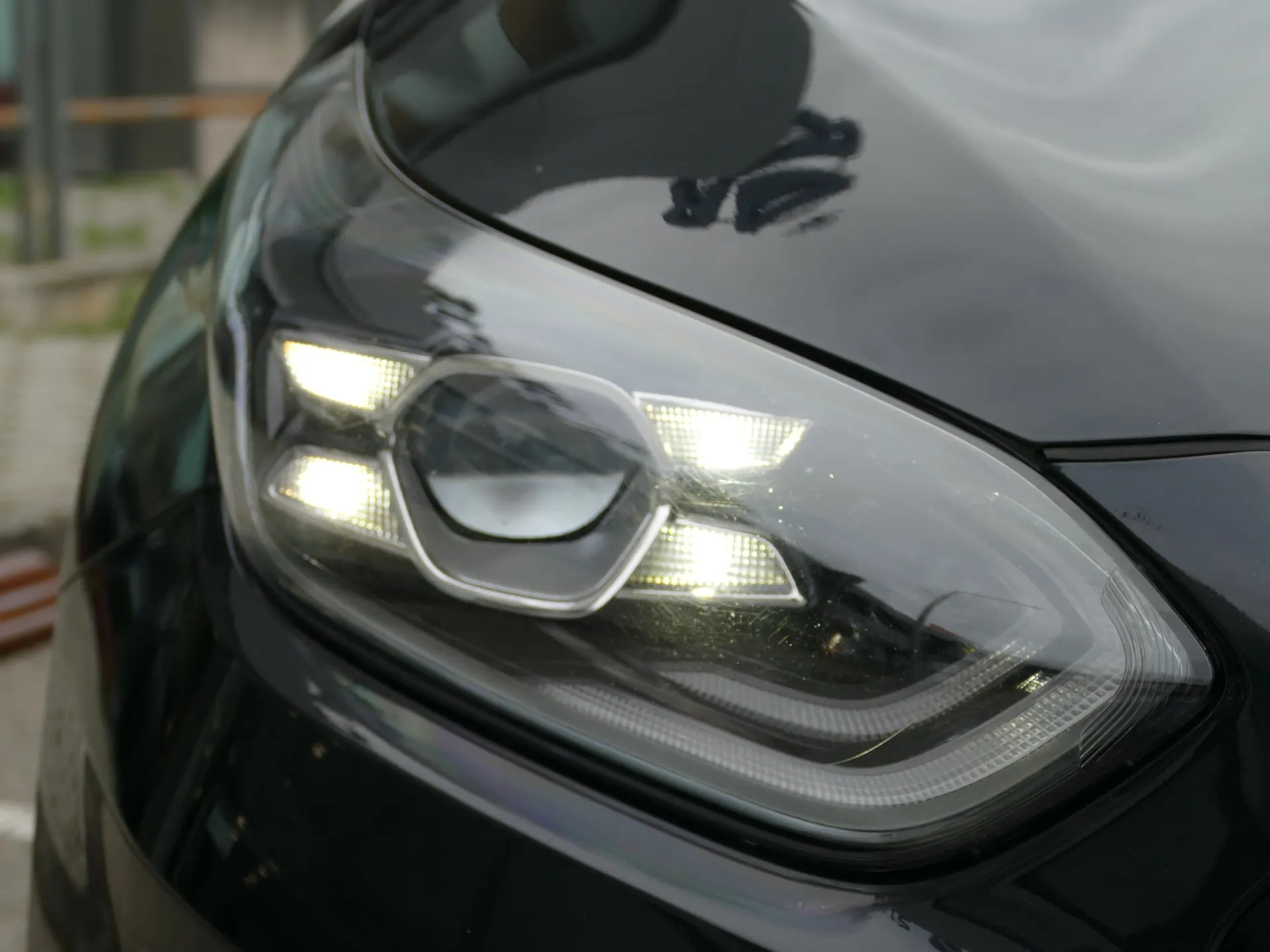 Kia Ceed 1.0 T-GDI GT Line 8