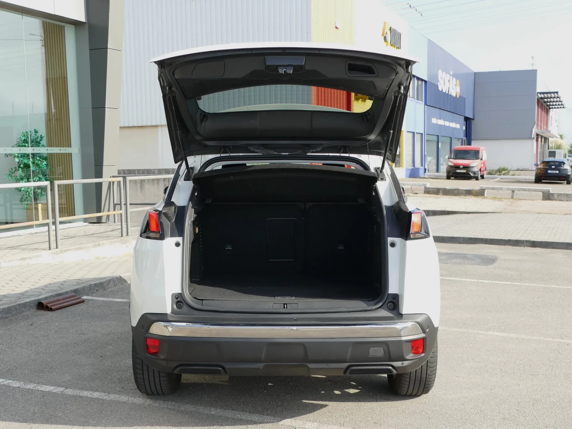Peugeot 3008 1.6 Hybrid Allure e-EAT8 5
