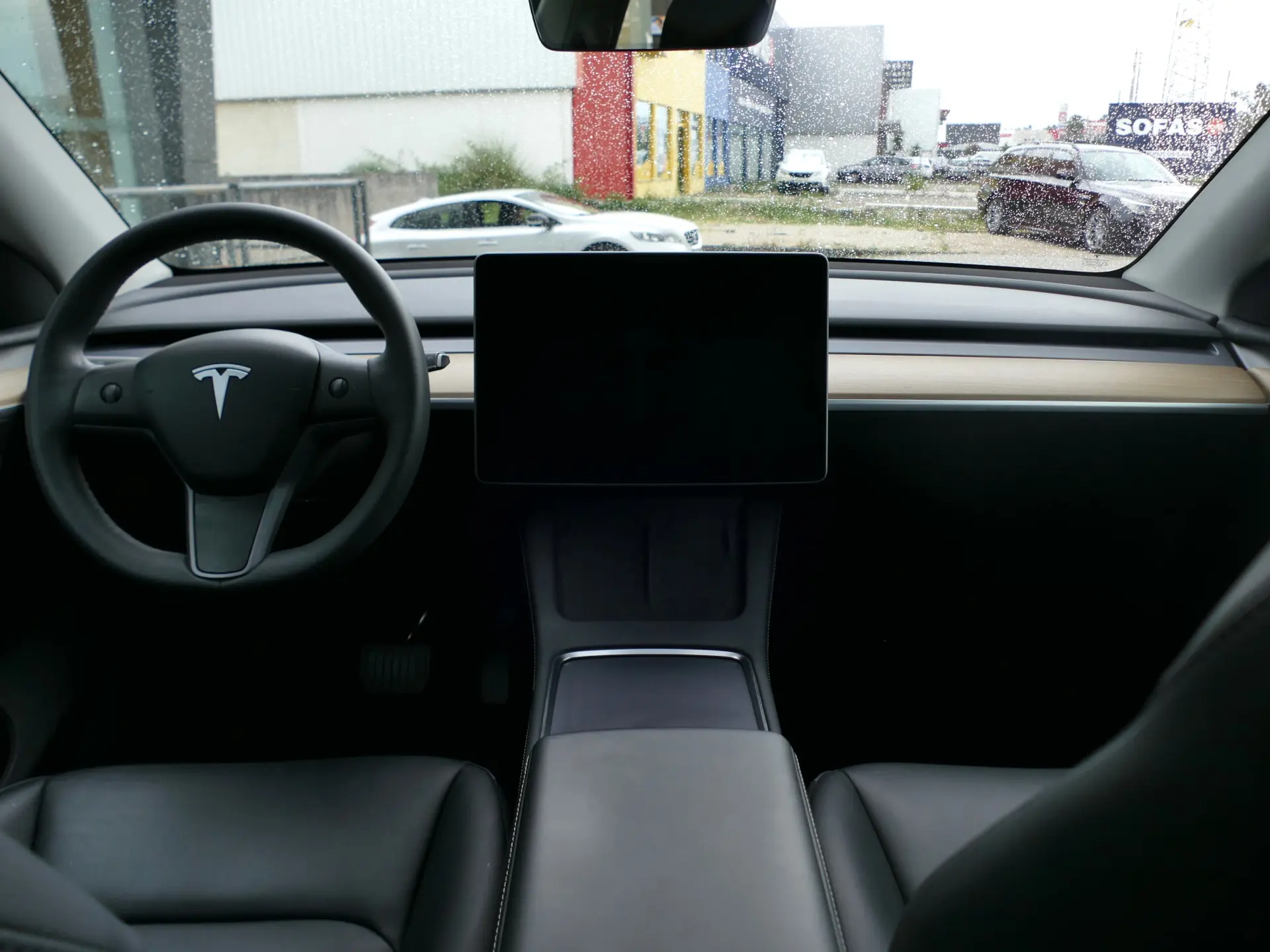 Tesla Model Y Long Range Tração Integral 37