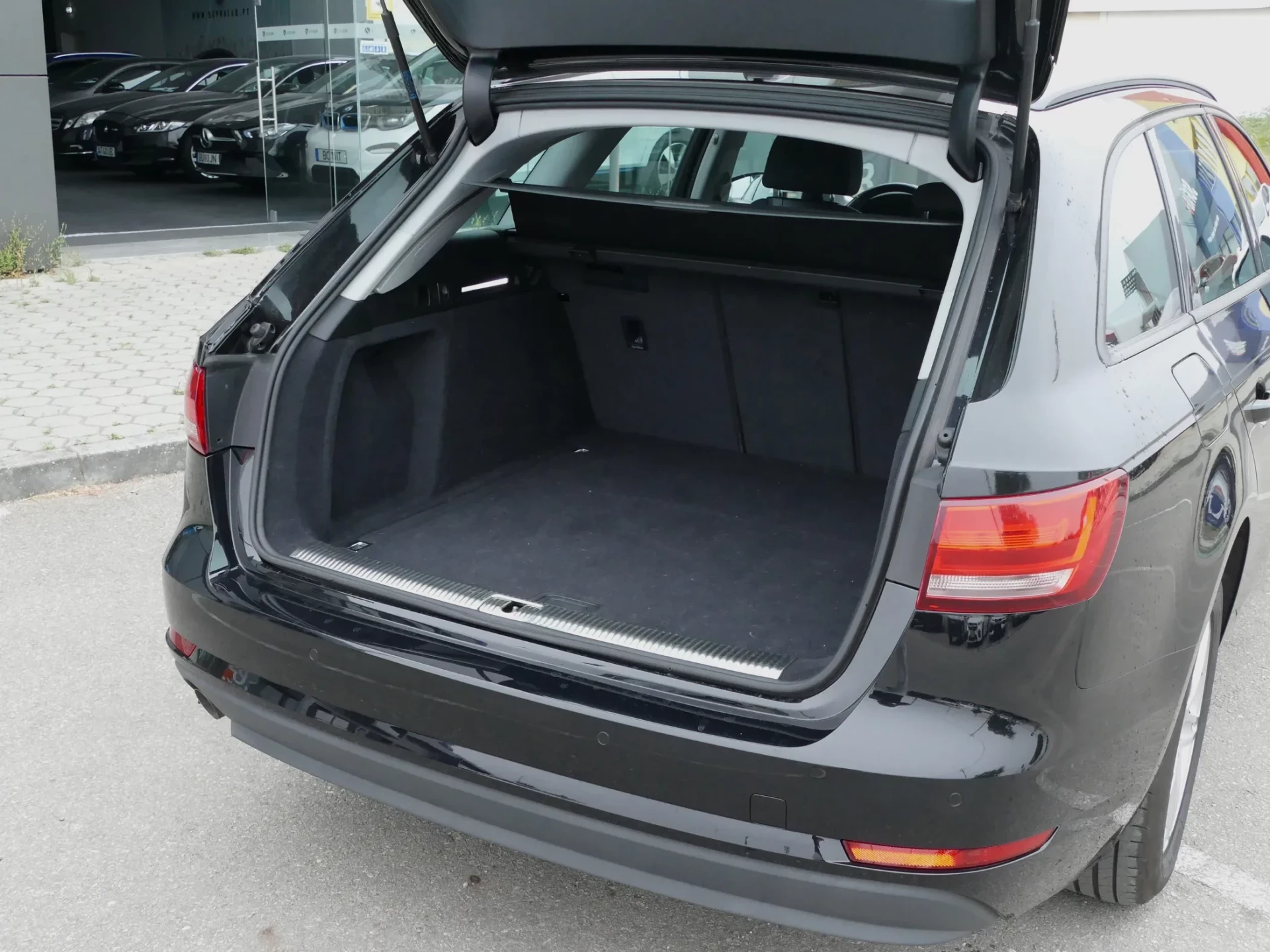 Audi A4 Avant 2.0 TDI Advance 5