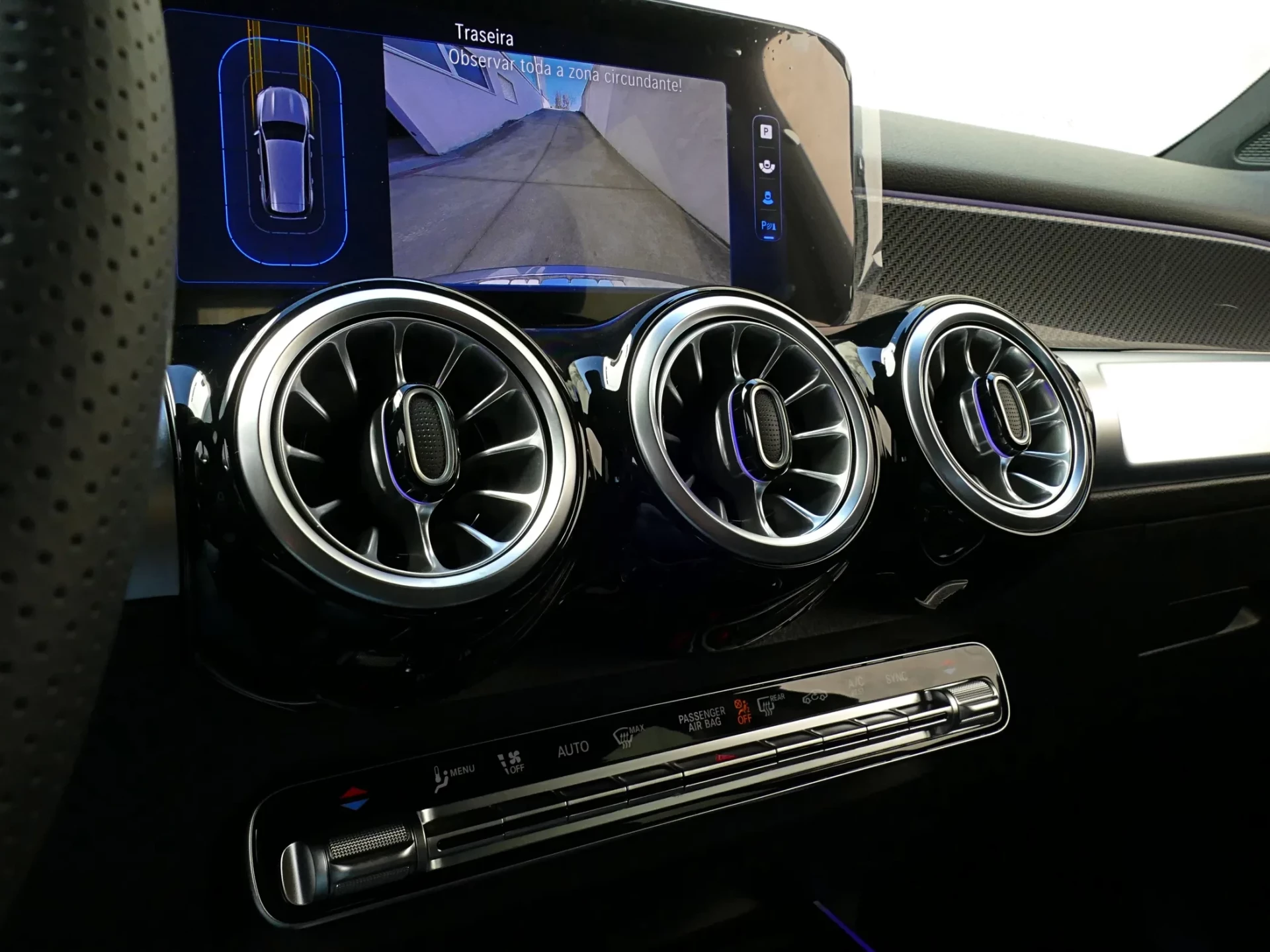 Mercedes-Benz GLB 180 d AMG Line 19