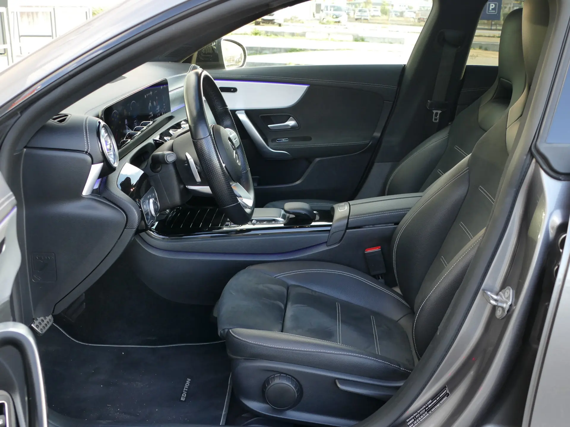 Mercedes-Benz CLA 250 e Shooting Brake AMG Line 24