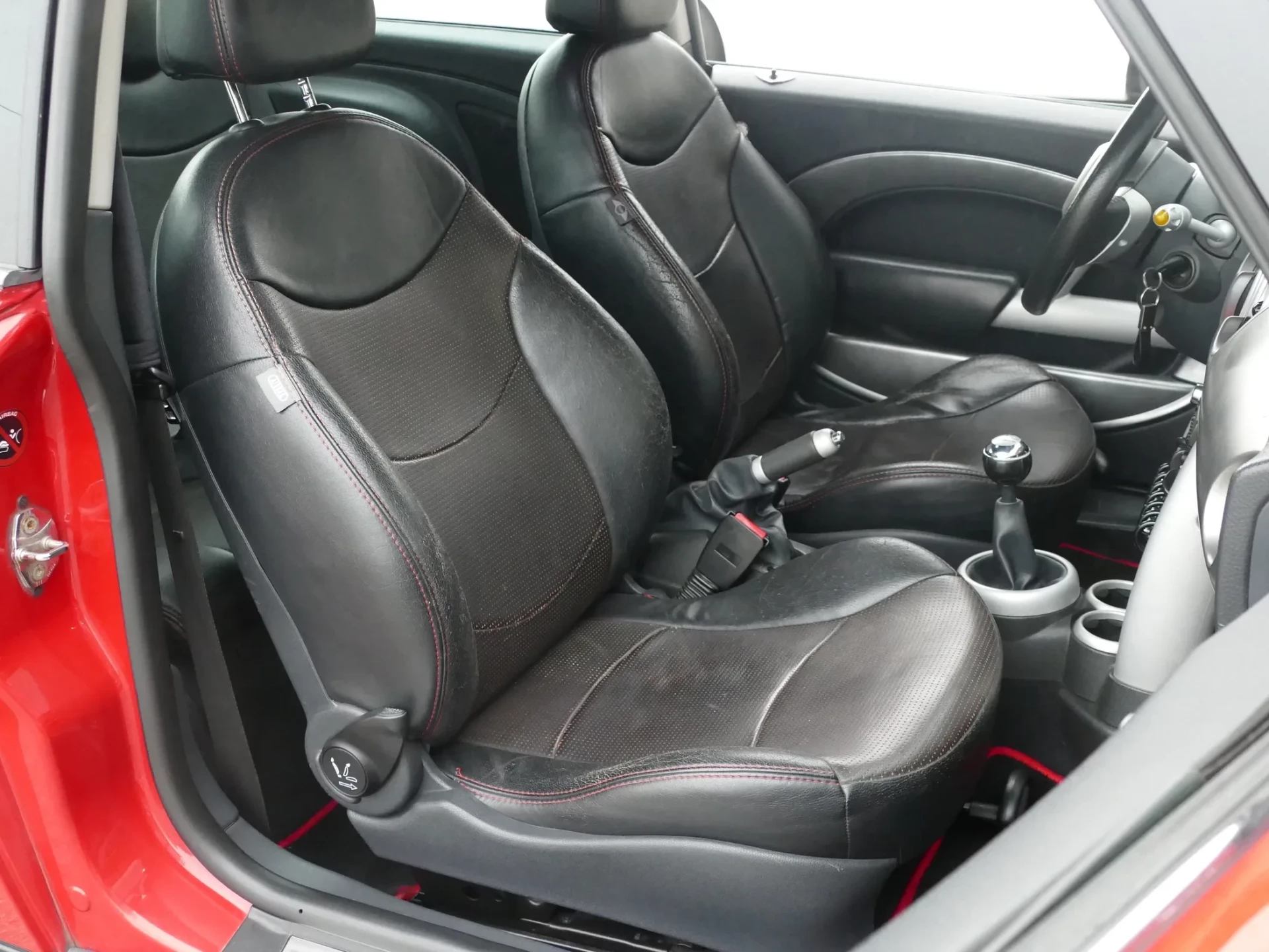 MINI 3 Portas Cooper S 24