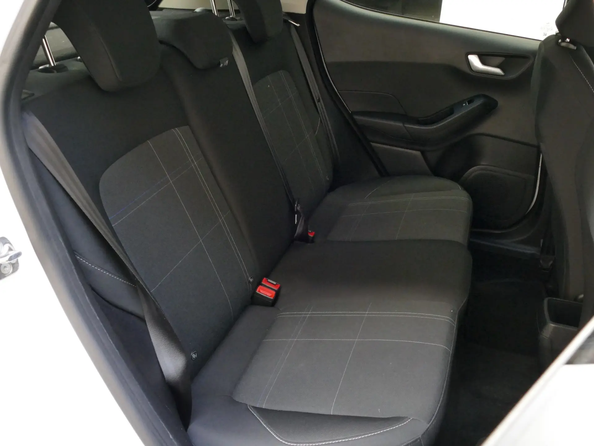 Ford Fiesta 1.0 EcoBoost Connected 29